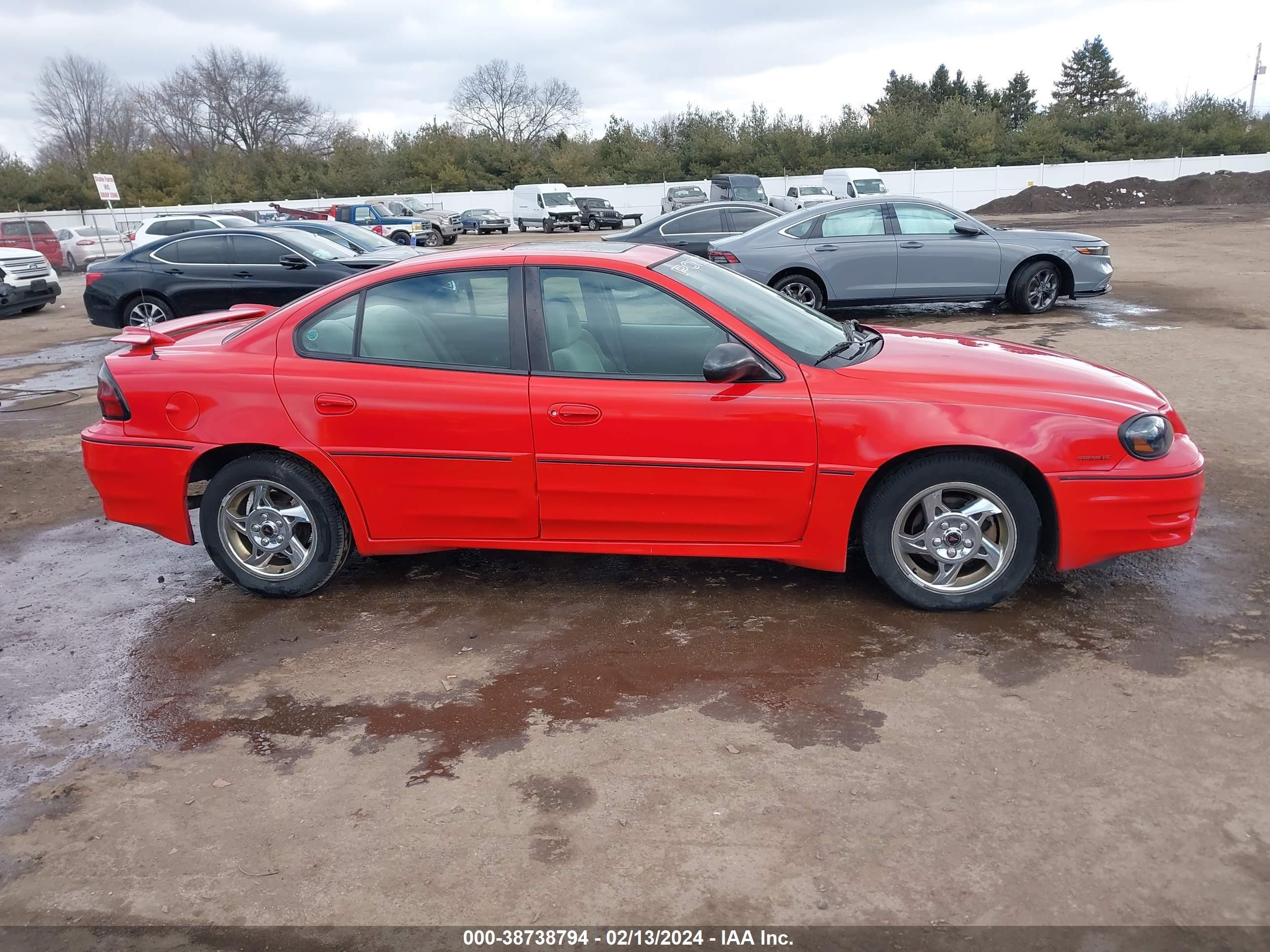 Photo 12 VIN: 1G2NW52E13C323698 - PONTIAC GRAND AM 