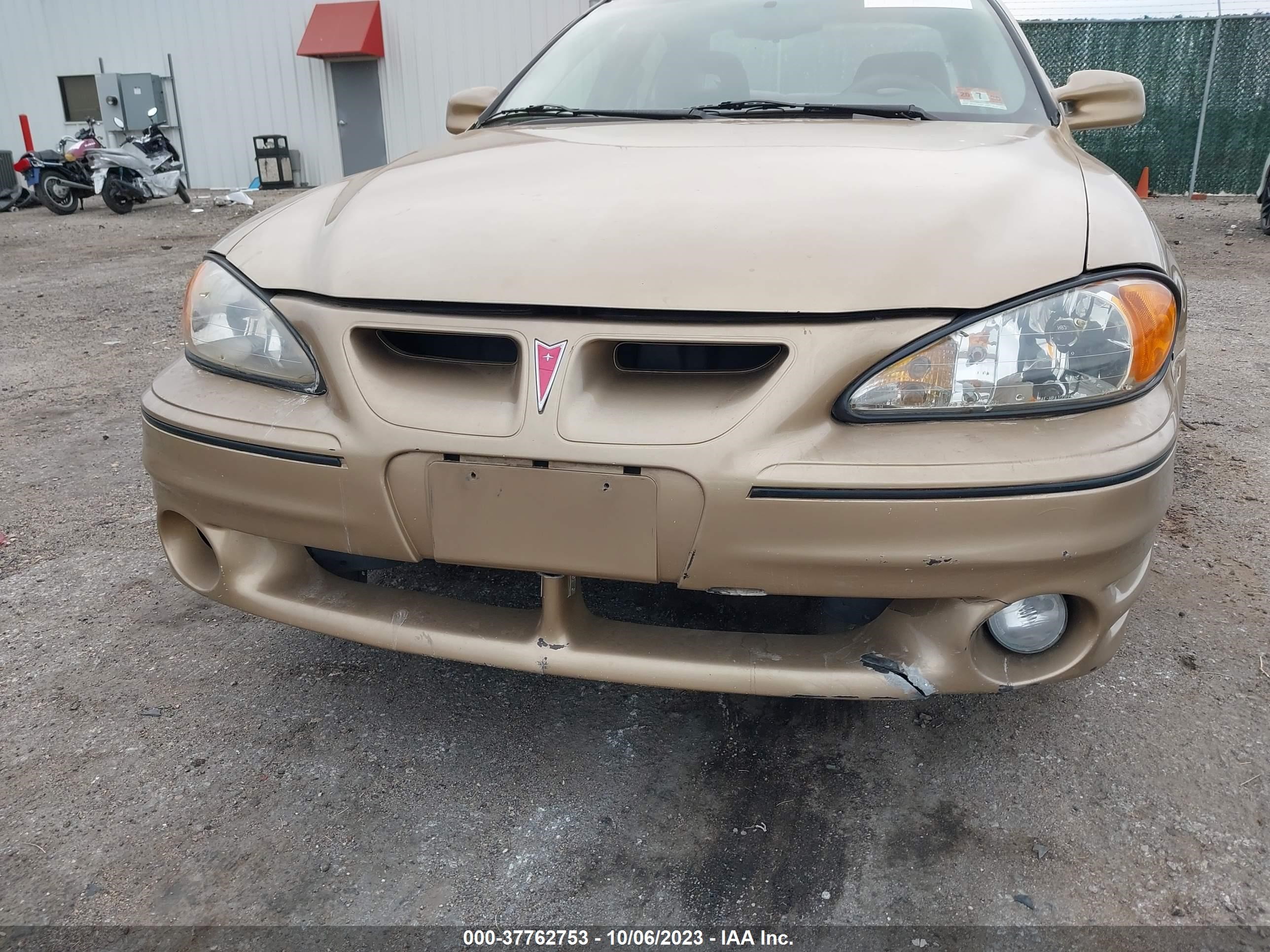 Photo 5 VIN: 1G2NW52E1XM806107 - PONTIAC GRAND AM 