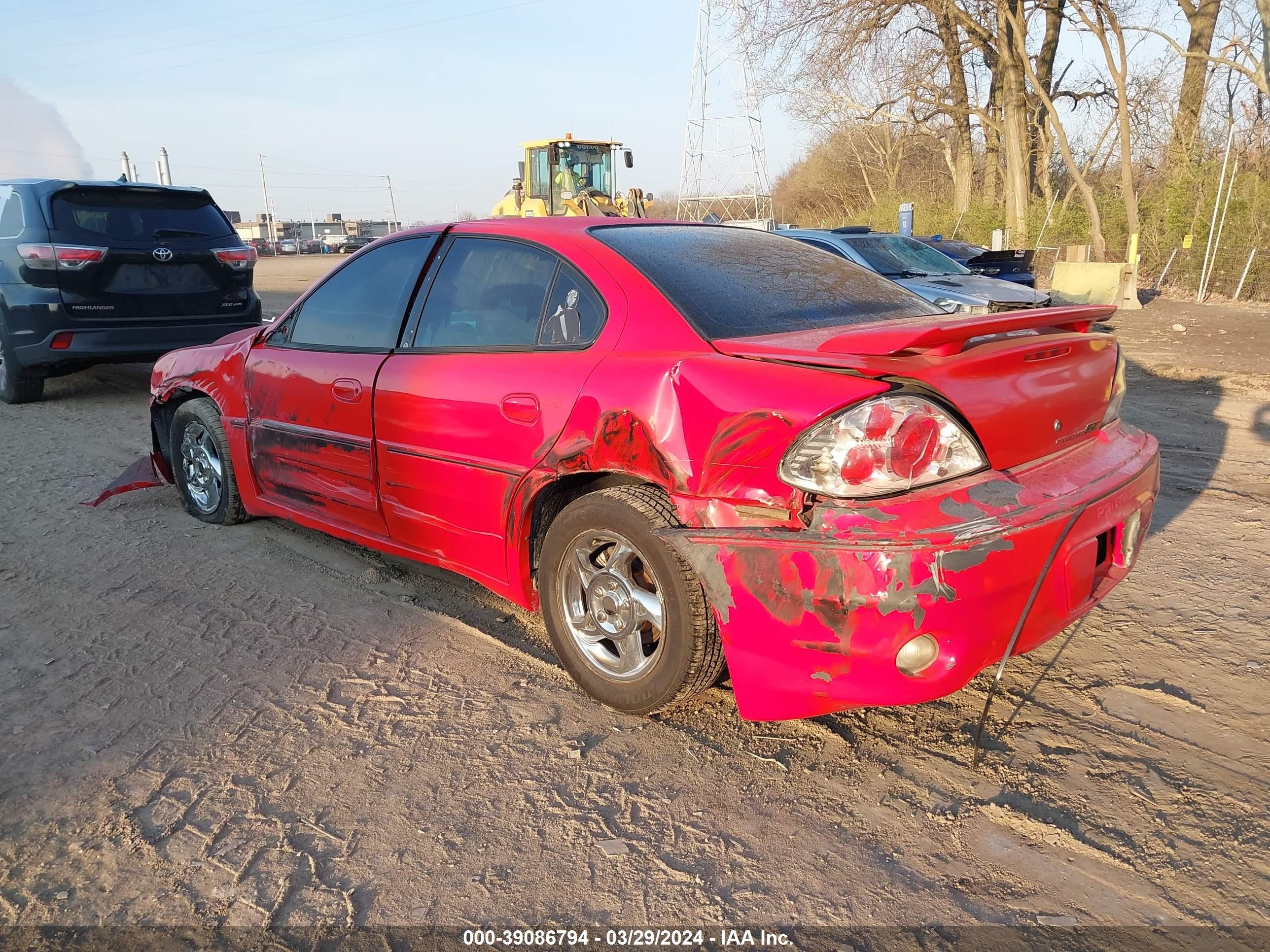 Photo 2 VIN: 1G2NW52E44C151233 - PONTIAC GRAND AM 