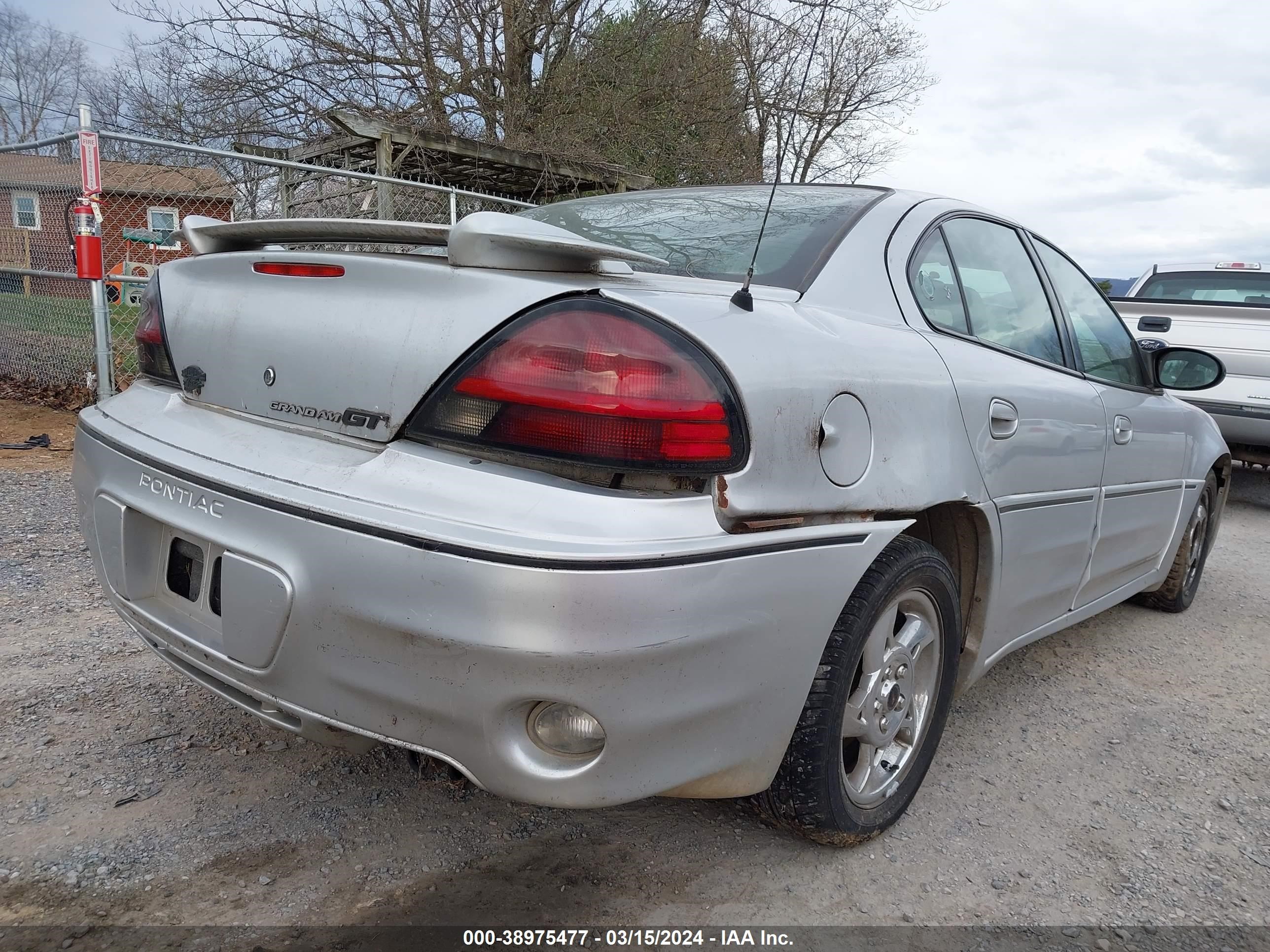 Photo 11 VIN: 1G2NW52E44M635929 - PONTIAC GRAND AM 