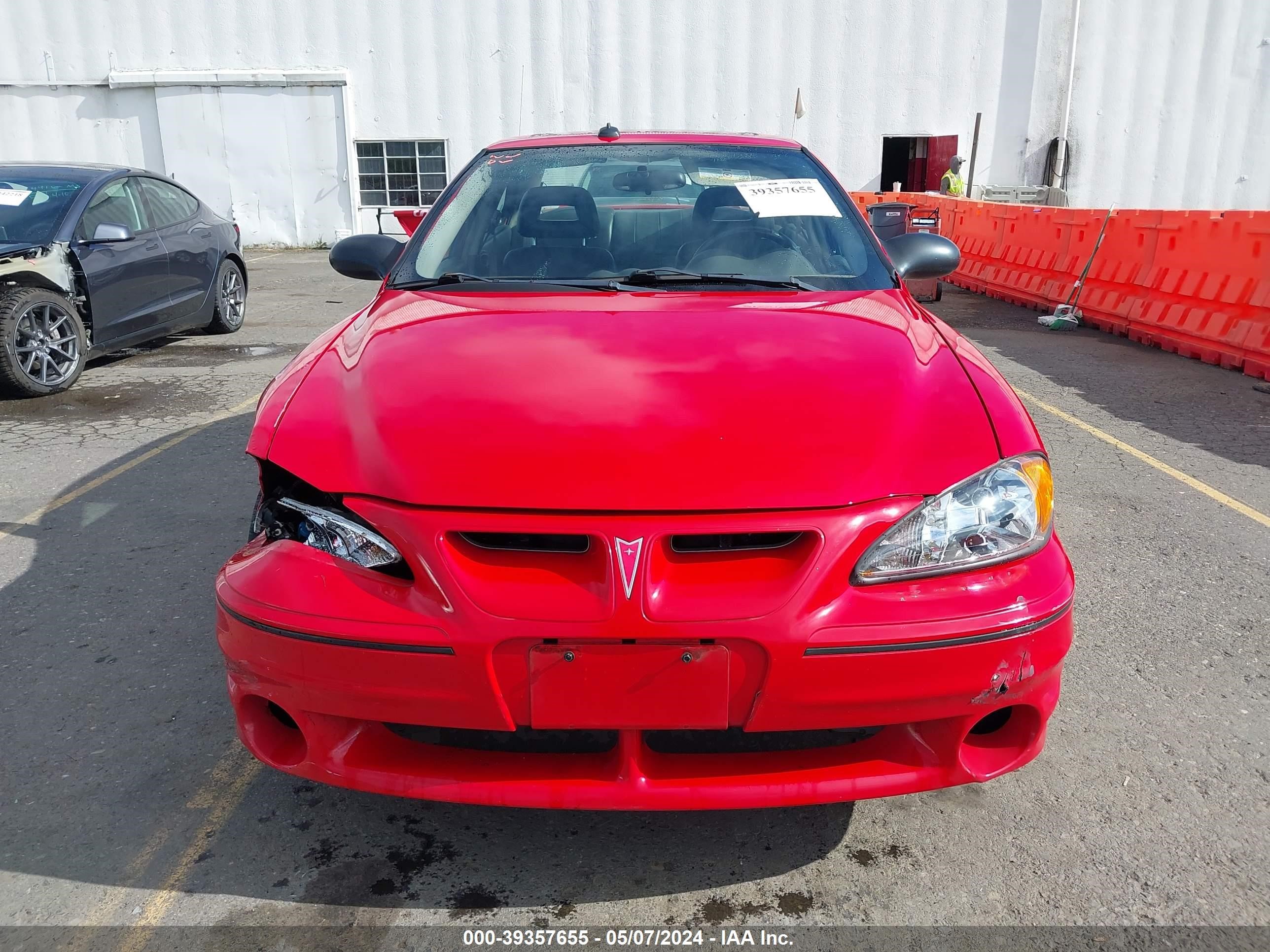 Photo 11 VIN: 1G2NW52E44M670275 - PONTIAC GRAND AM 