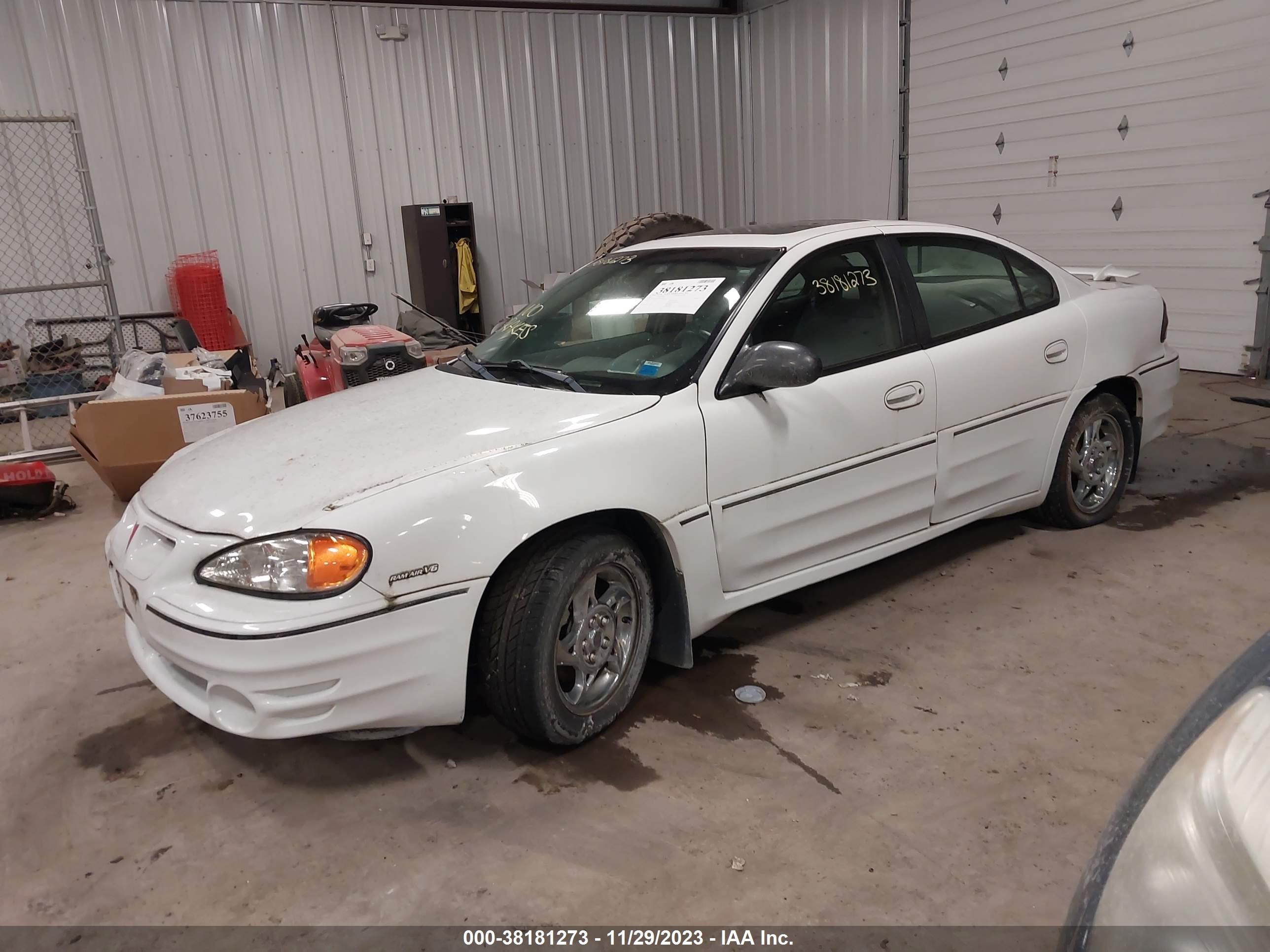 Photo 1 VIN: 1G2NW52E84M687662 - PONTIAC GRAND AM 