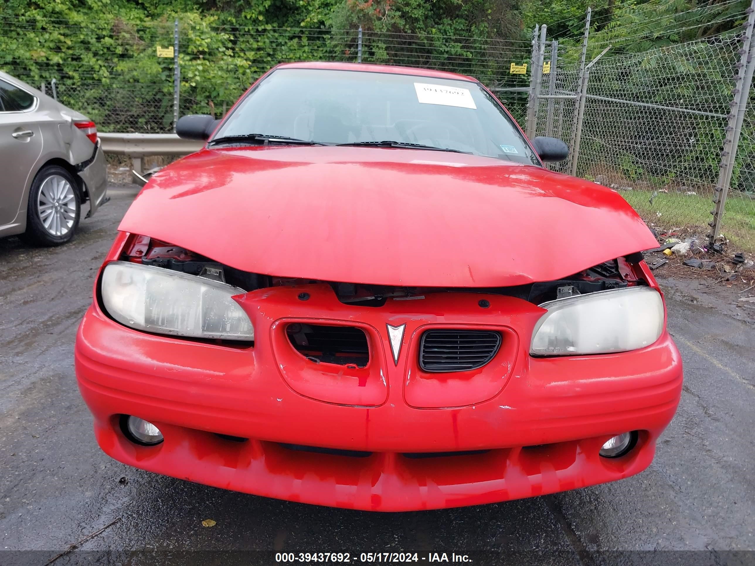 Photo 5 VIN: 1G2NW52T2WC747975 - PONTIAC GRAND AM 