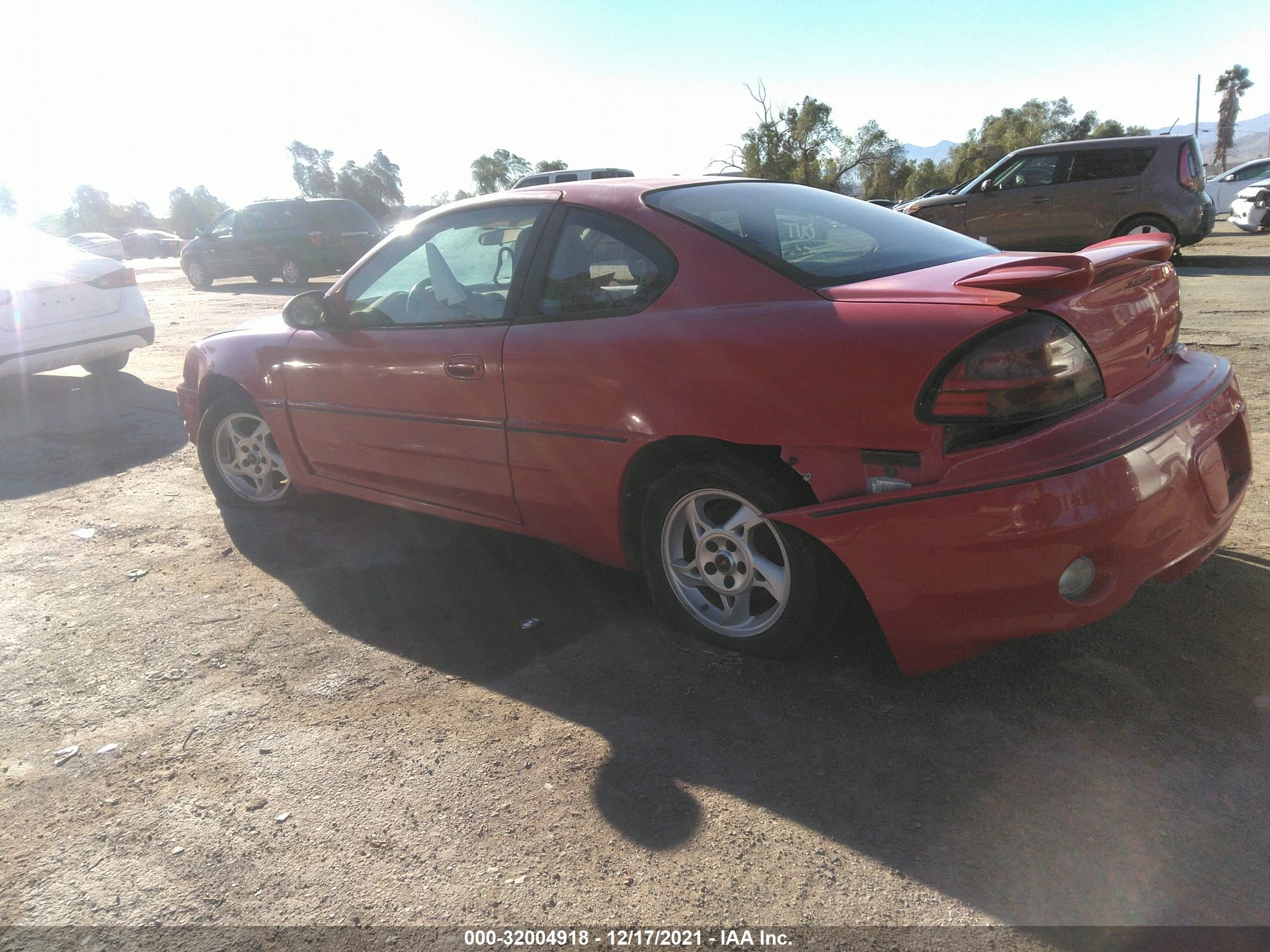 Photo 2 VIN: 1G2NWI2E93C266336 - PONTIAC GRAND AM 