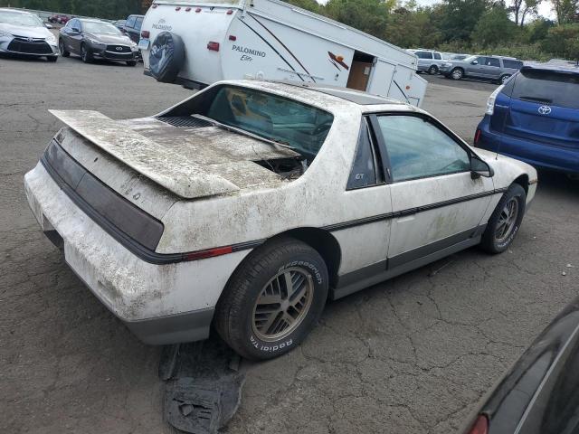 Photo 2 VIN: 1G2PG3796FP269589 - PONTIAC FIERO GT 