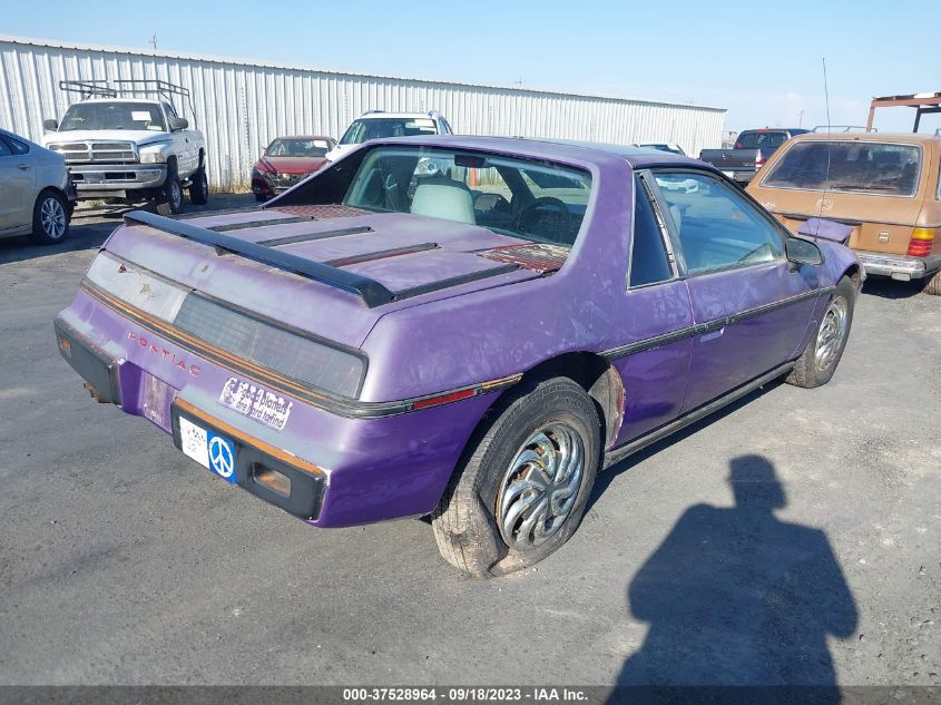 Photo 3 VIN: 1G2PM37R5GP209541 - PONTIAC FIERO 