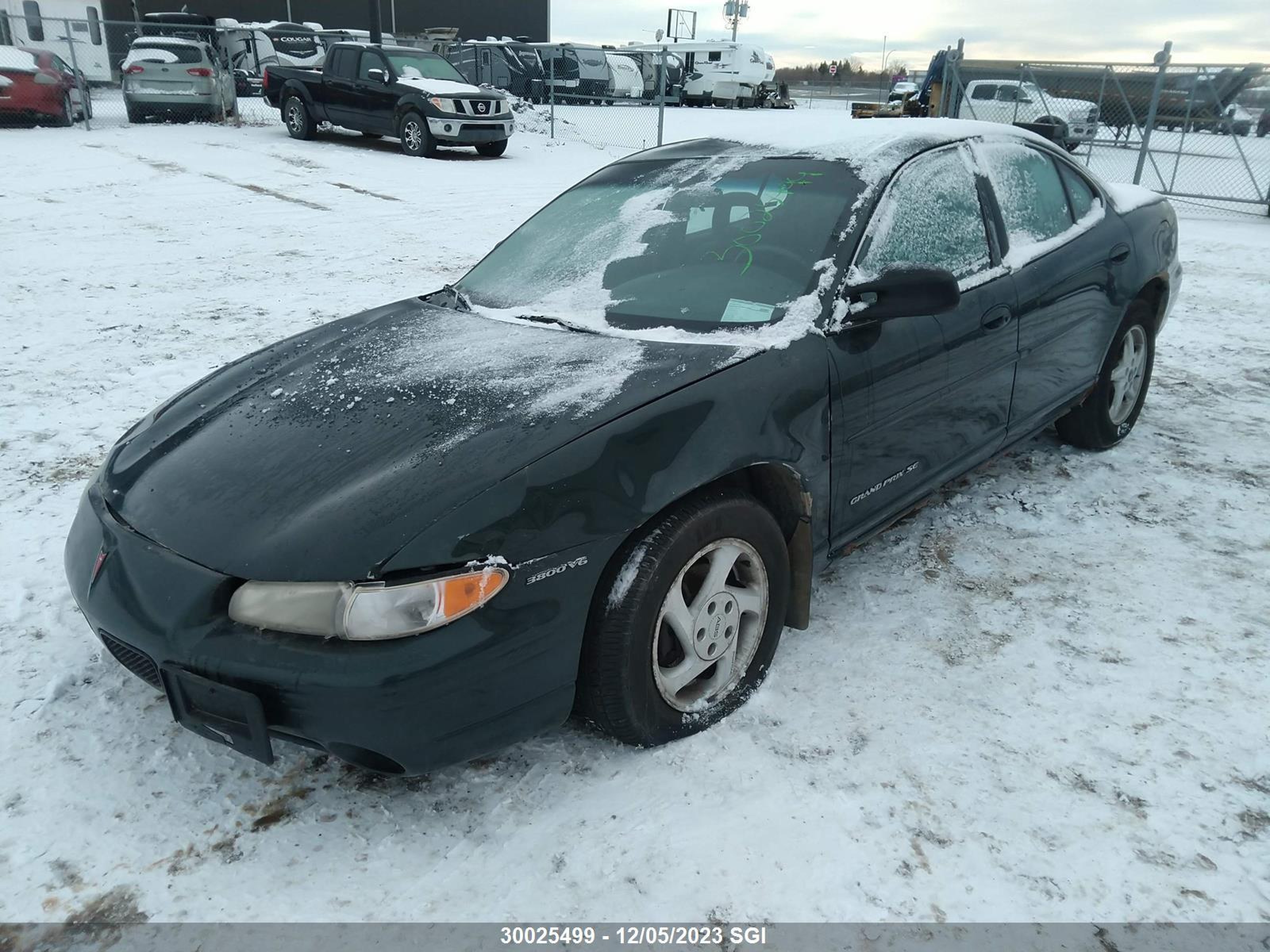 Photo 1 VIN: 1G2WJ52K8XF214703 - PONTIAC GRAND PRIX 