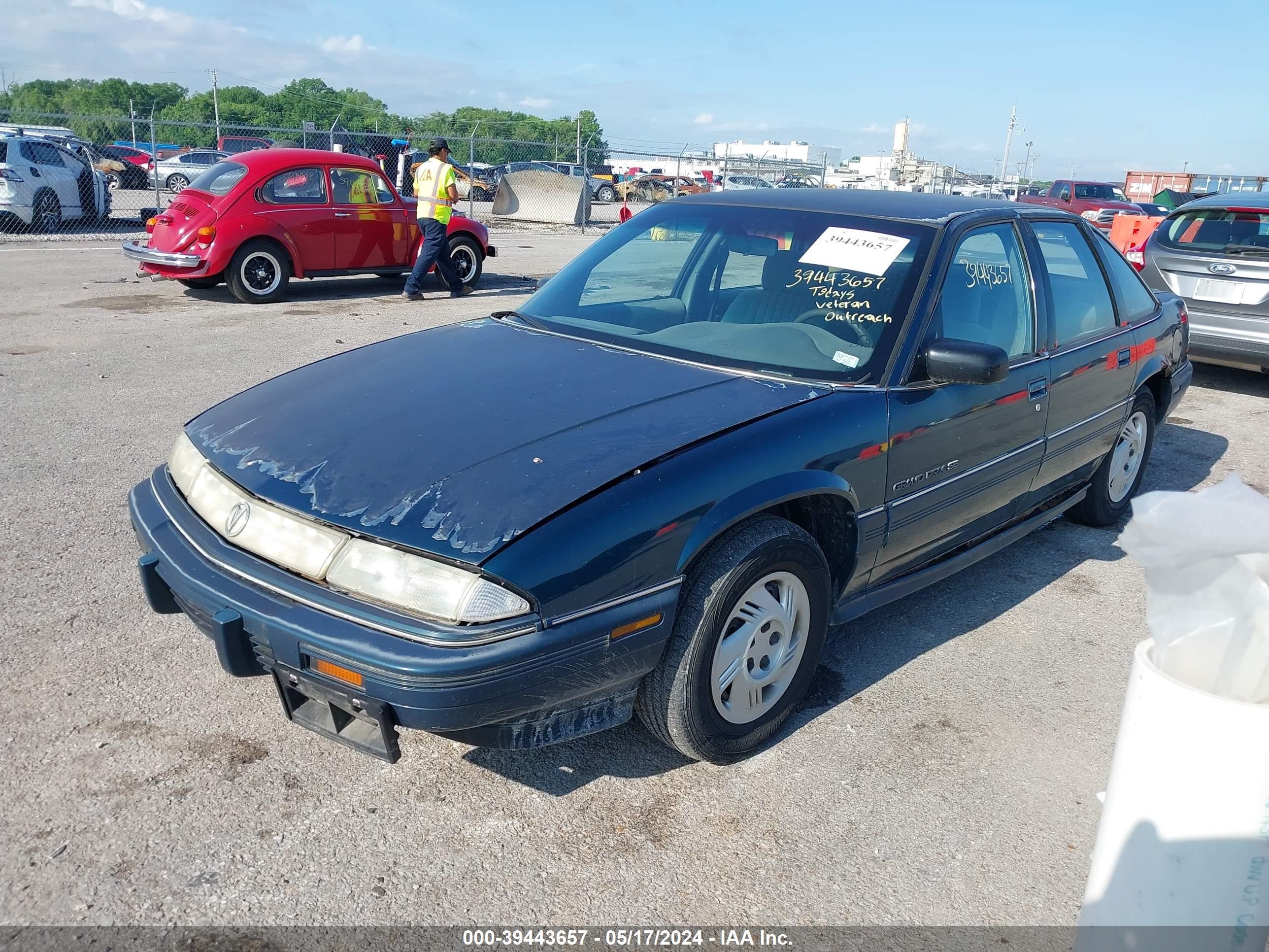 Photo 1 VIN: 1G2WJ52M6RF240964 - PONTIAC GRAND PRIX 