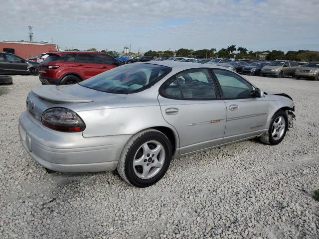 Photo 2 VIN: 1G2WK52J52F216387 - PONTIAC GRANDPRIX 