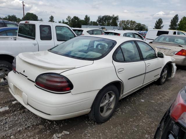 Photo 2 VIN: 1G2WK52J62F240942 - PONTIAC GRAND PRIX 