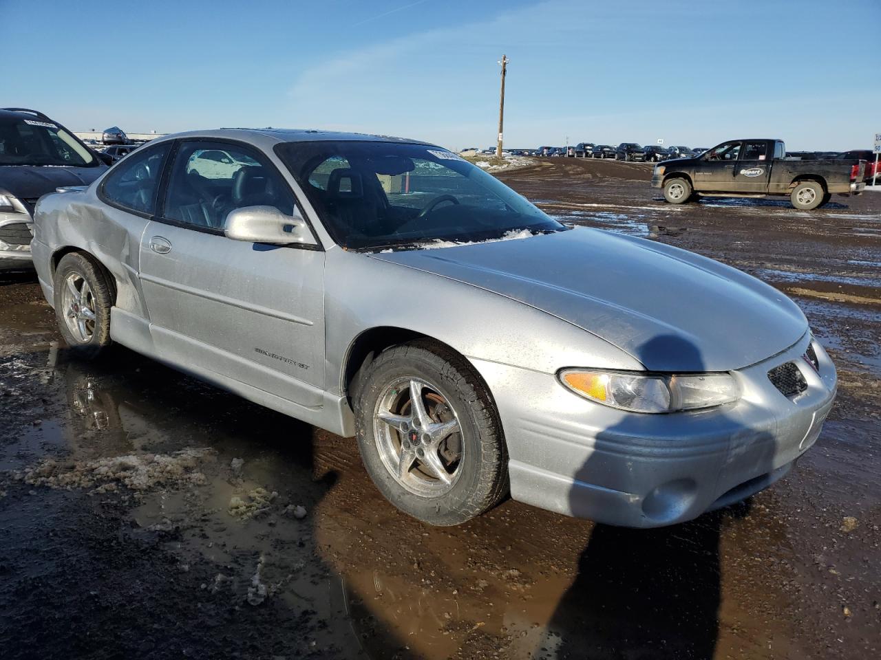 Photo 3 VIN: 1G2WP12K12F151900 - PONTIAC GRAND PRIX 