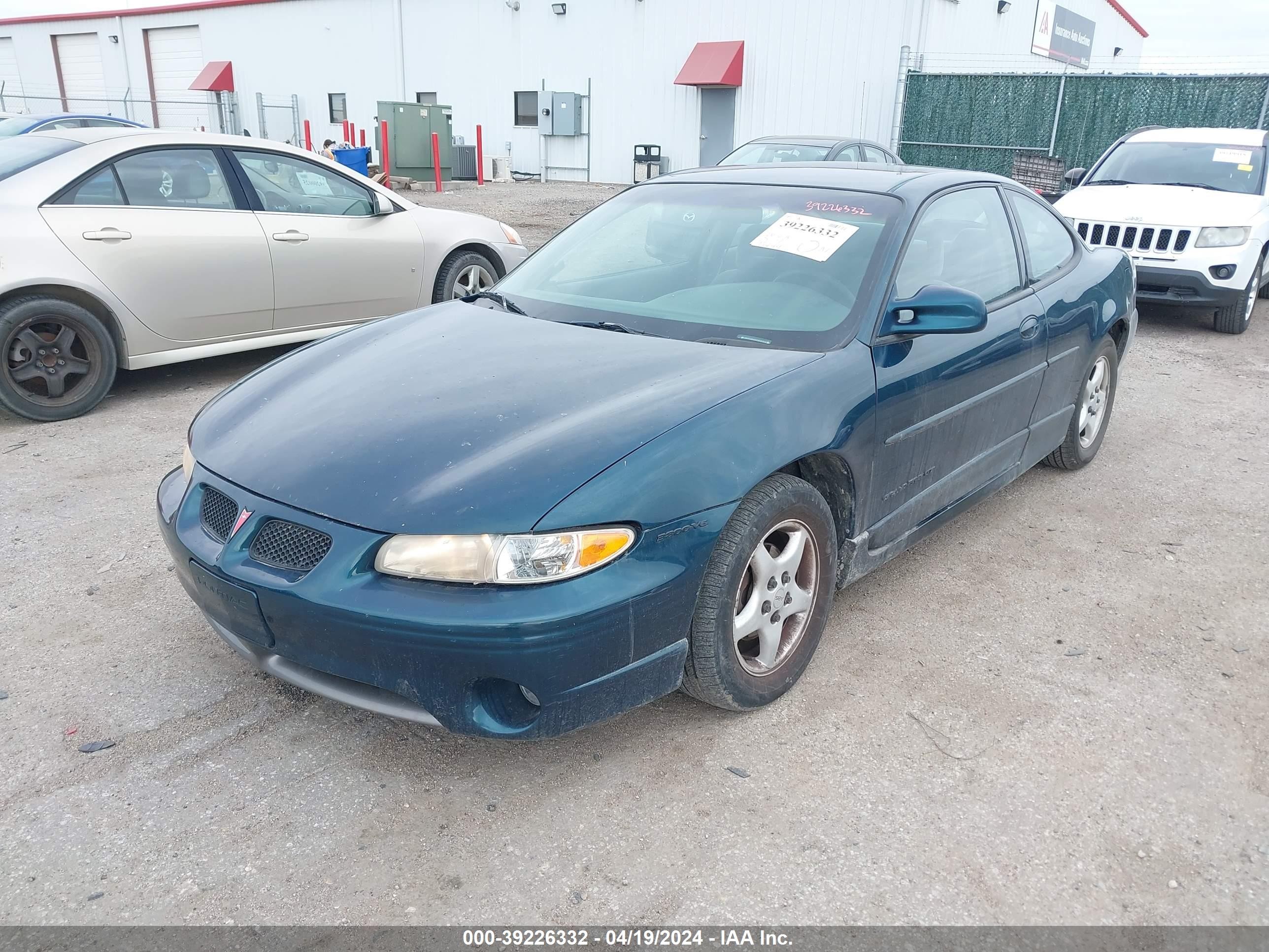 Photo 1 VIN: 1G2WP12K7VF289333 - PONTIAC GRAND PRIX 