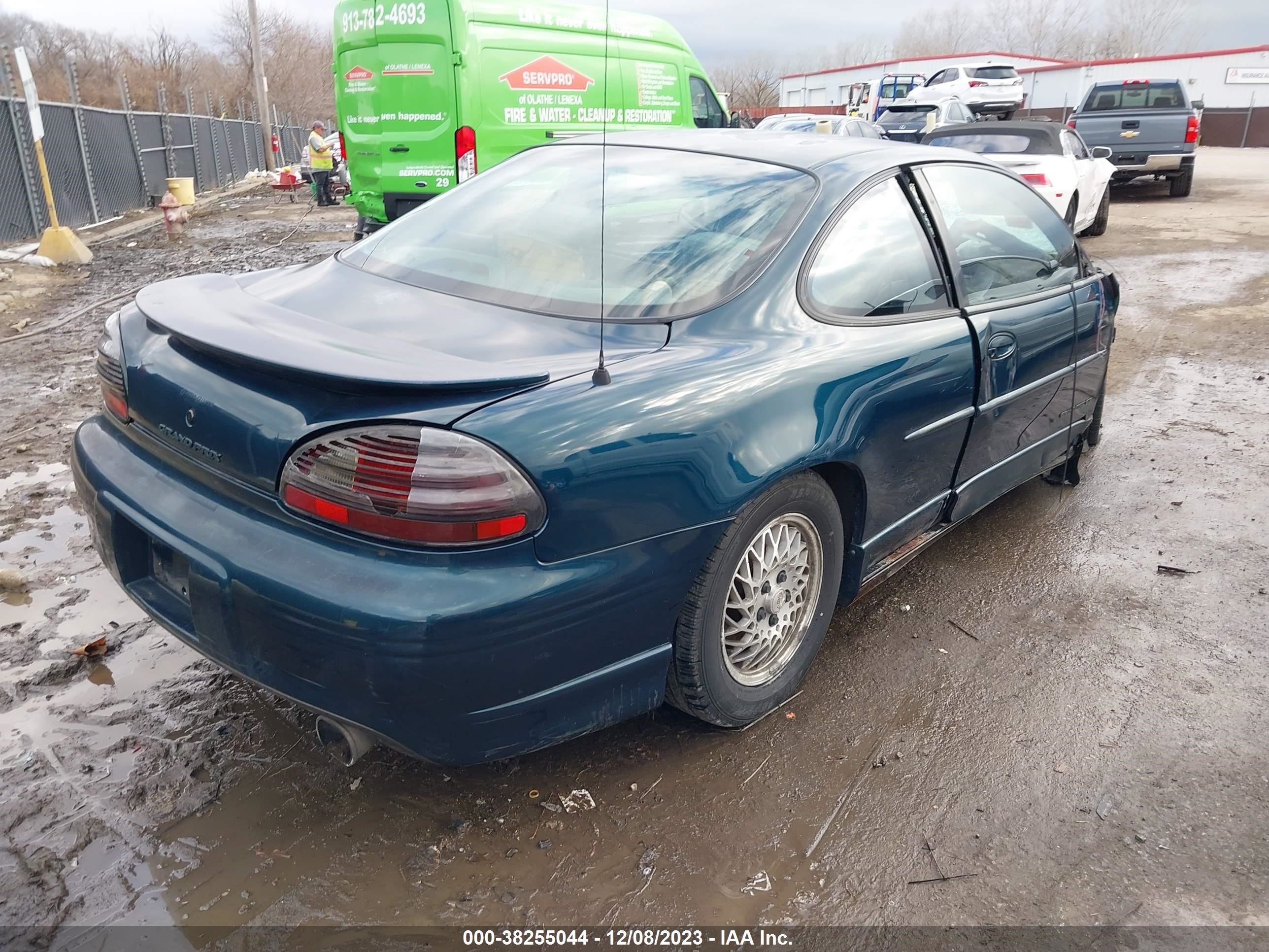 Photo 3 VIN: 1G2WP12K7VF323786 - PONTIAC GRAND PRIX 