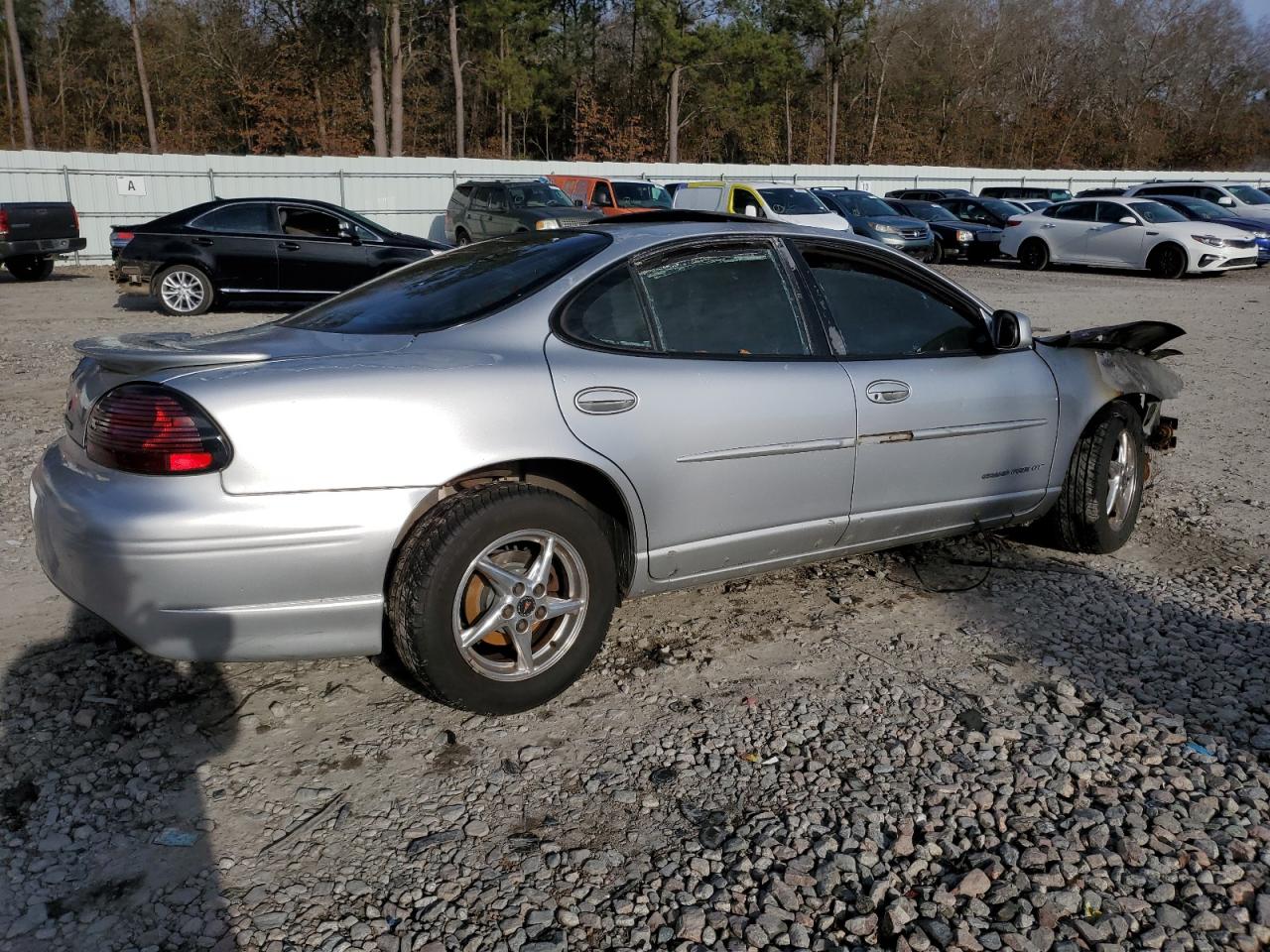 Photo 2 VIN: 1G2WP52K11F133712 - PONTIAC GRAND PRIX 