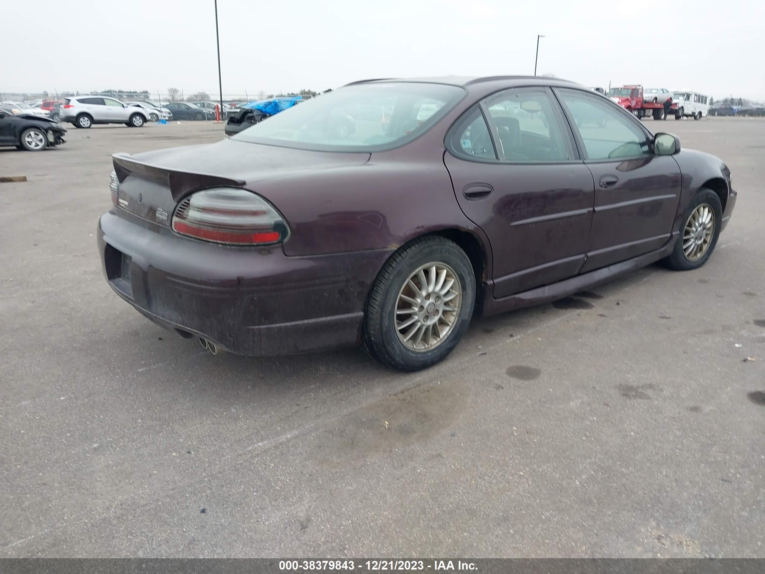 Photo 3 VIN: 1G2WP52K12F184029 - PONTIAC GRAND PRIX 