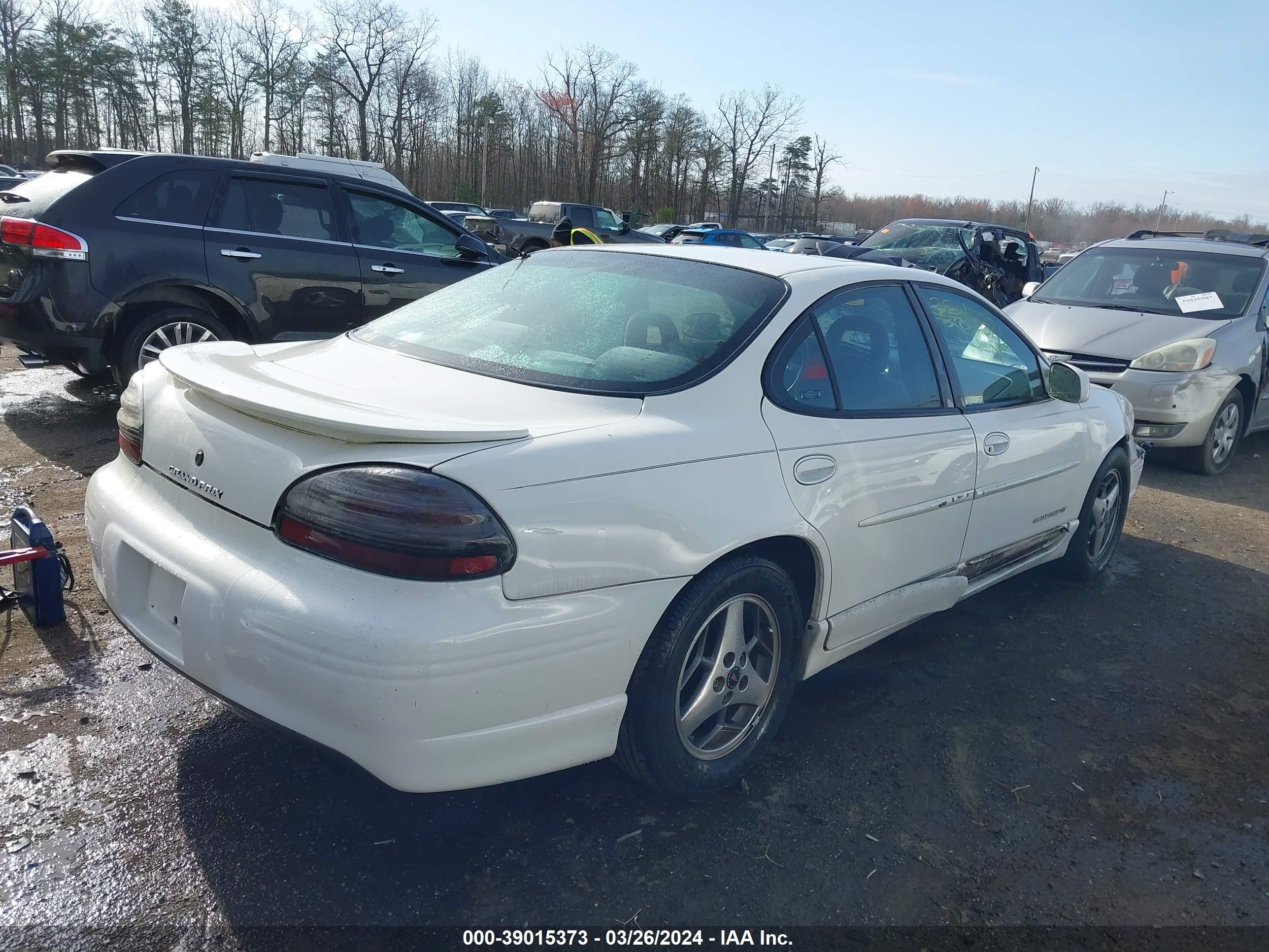 Photo 3 VIN: 1G2WP52K12F190610 - PONTIAC GRAND PRIX 