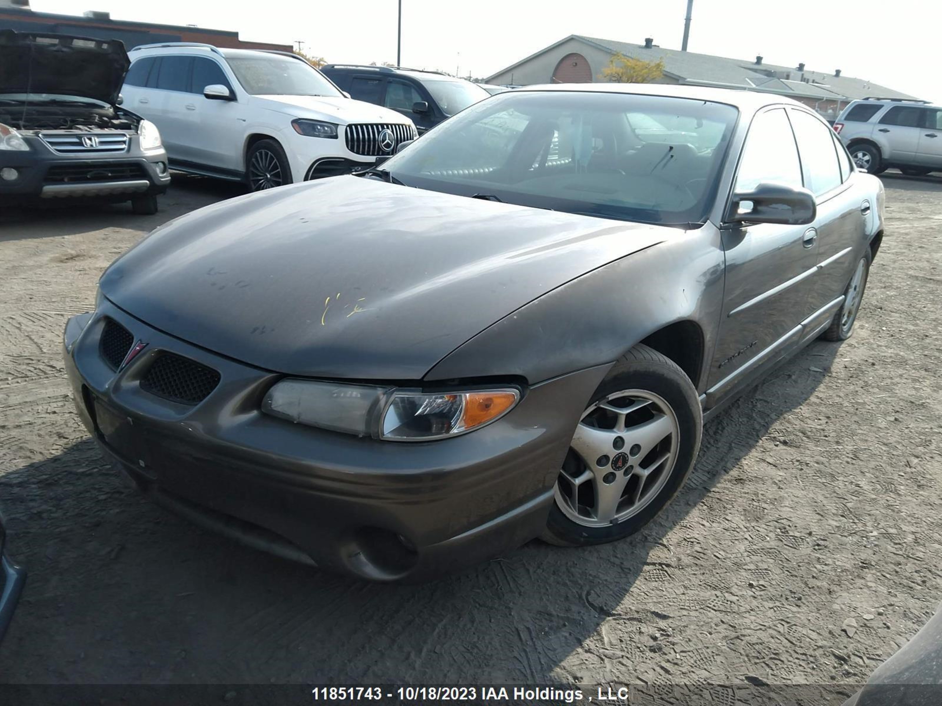 Photo 1 VIN: 1G2WP52K22F218818 - PONTIAC GRAND PRIX 