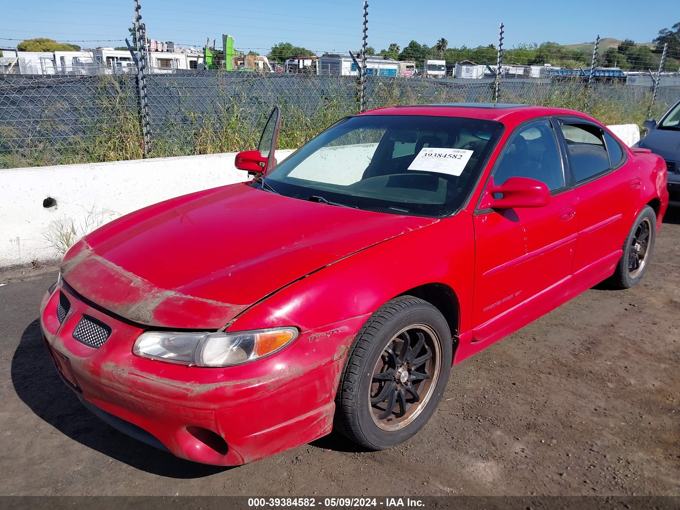 Photo 1 VIN: 1G2WP52K3XF214235 - PONTIAC GRAND PRIX 