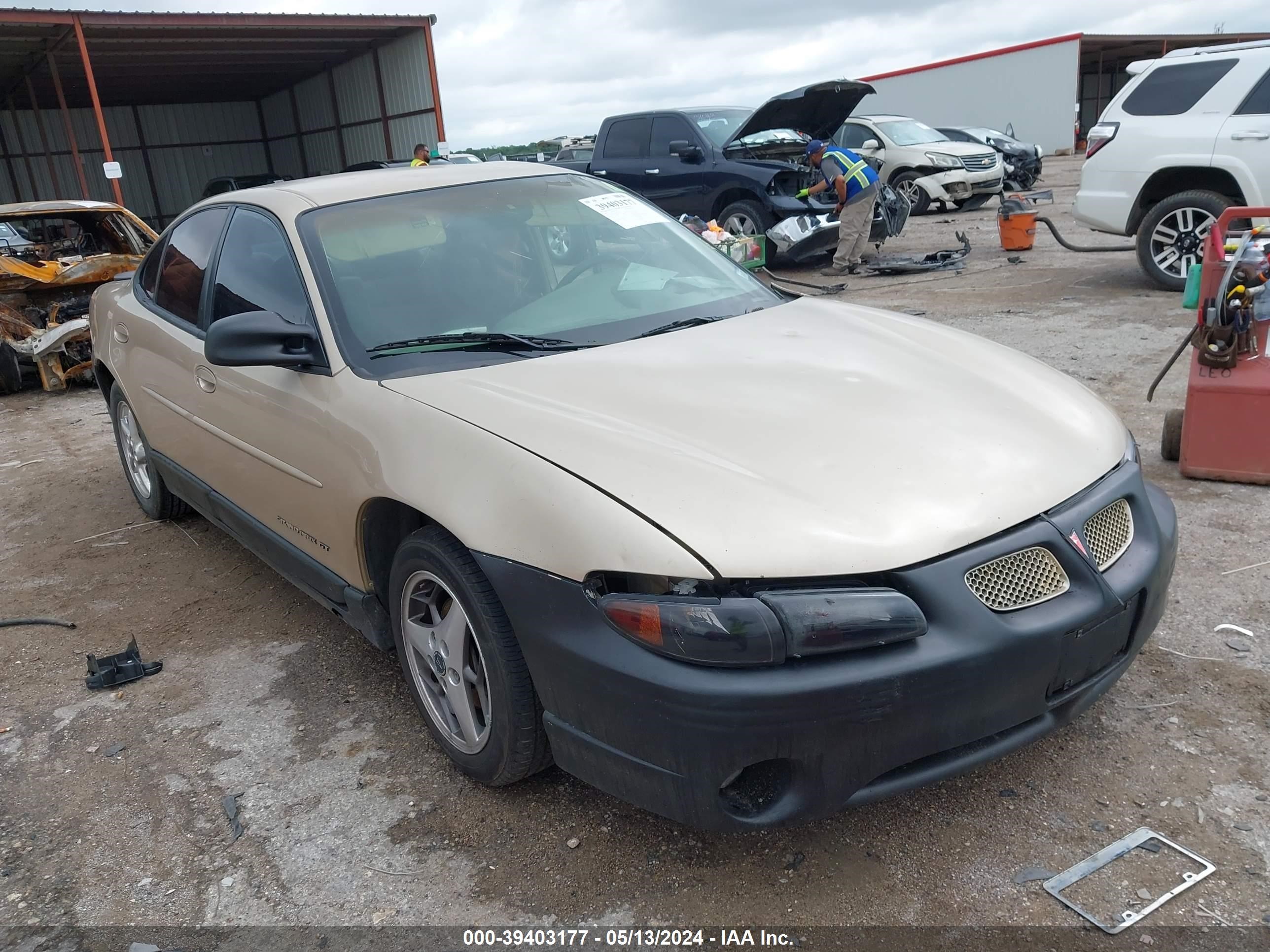 Photo 0 VIN: 1G2WP52K4YF214942 - PONTIAC GRAND PRIX 