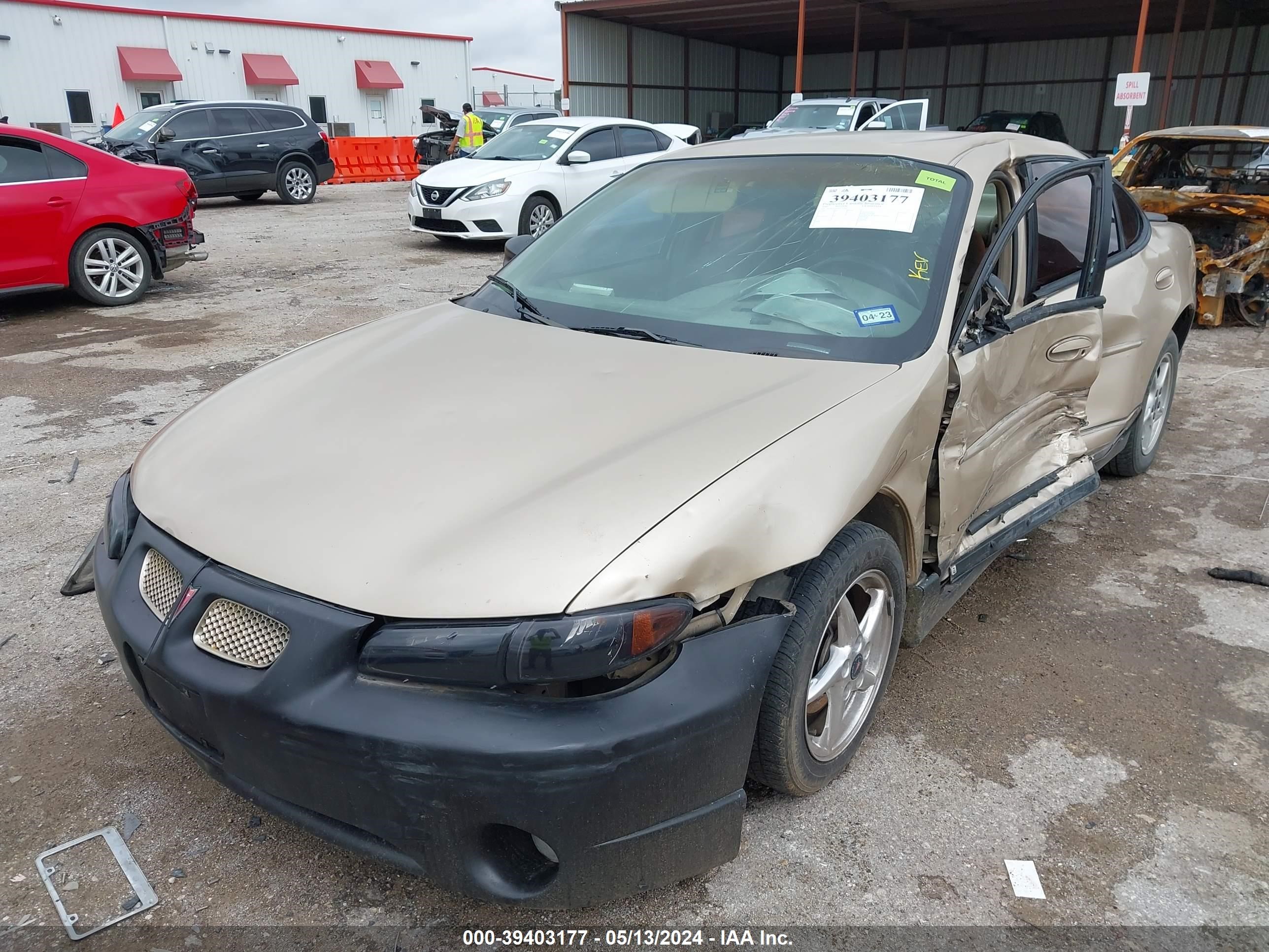 Photo 1 VIN: 1G2WP52K4YF214942 - PONTIAC GRAND PRIX 