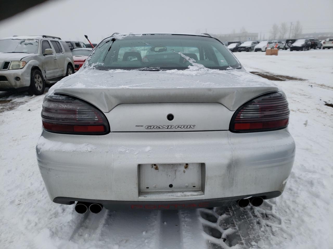 Photo 5 VIN: 1G2WR52111F160068 - PONTIAC GRAND PRIX 