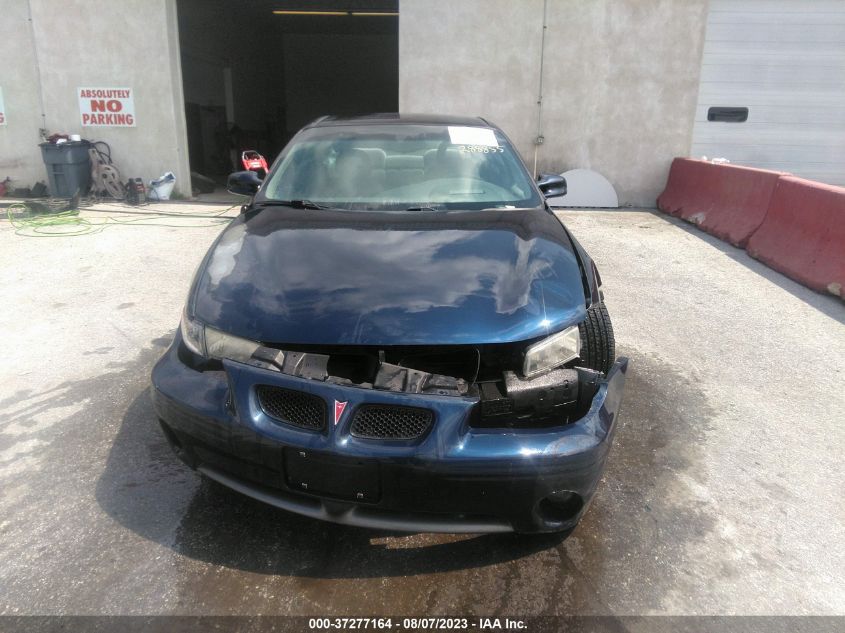 Photo 11 VIN: 1G2WR52142F288855 - PONTIAC GRAND PRIX 