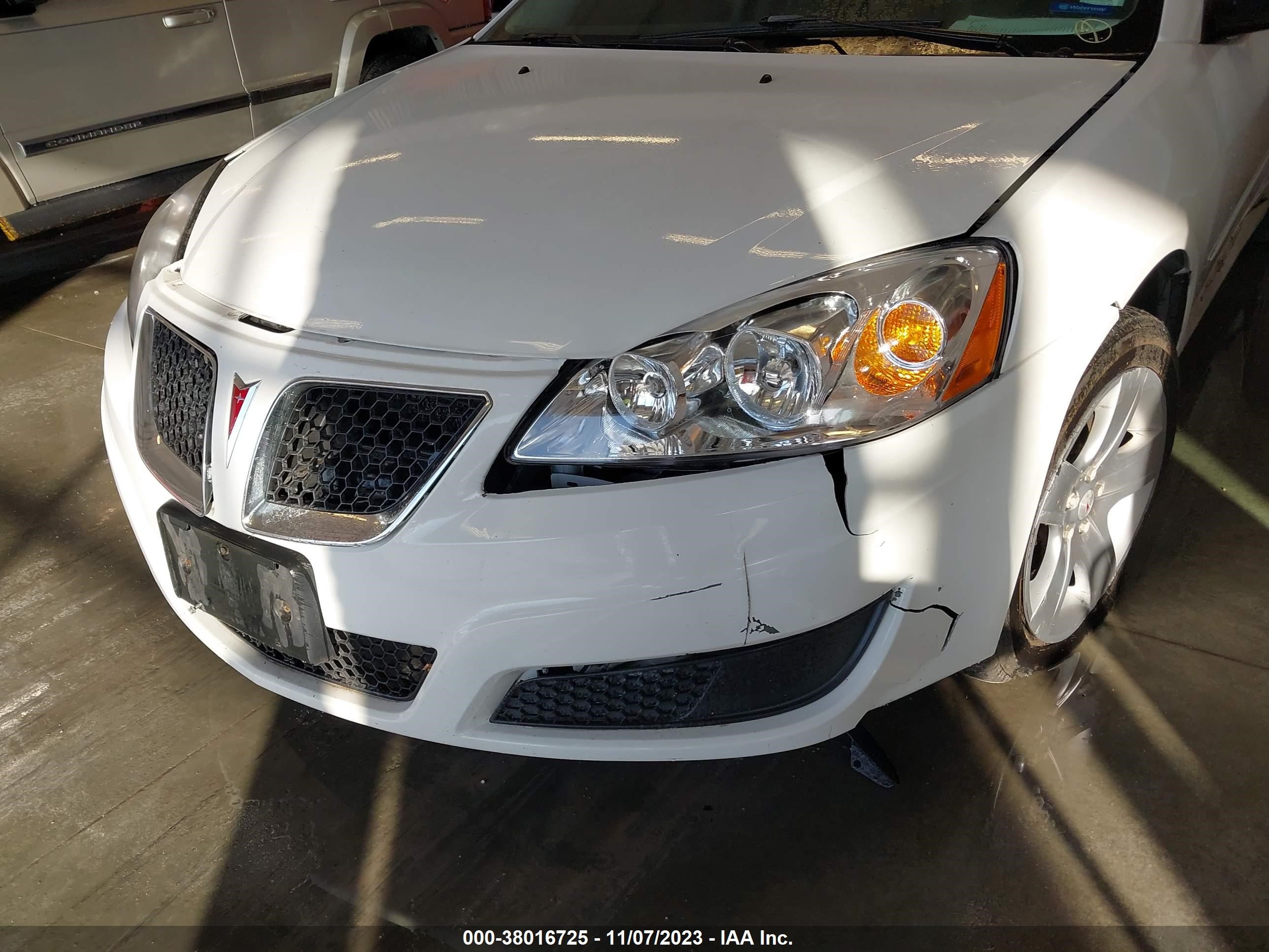 Photo 5 VIN: 1G2ZA5EB0A4138650 - PONTIAC G6 