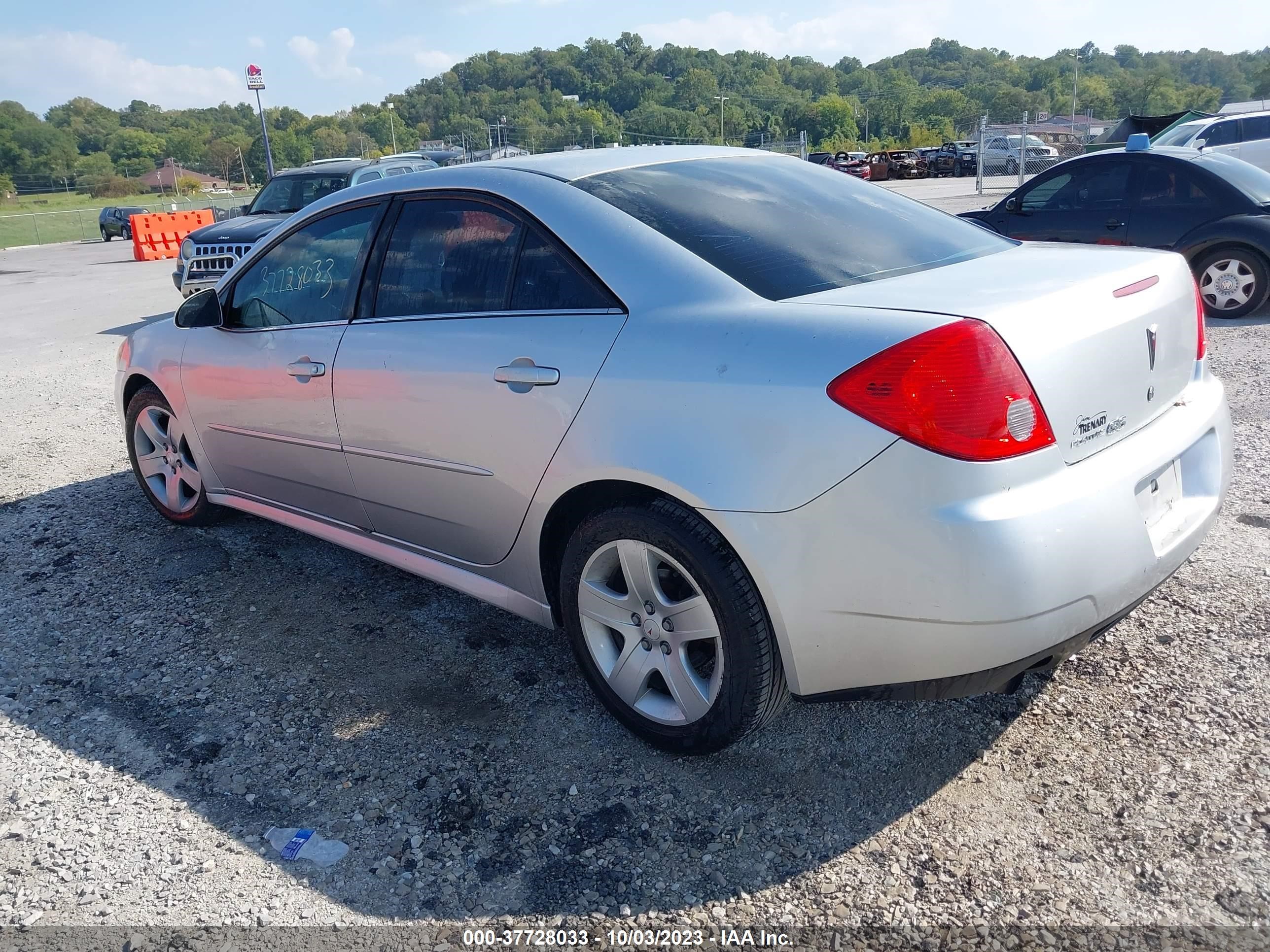 Photo 2 VIN: 1G2ZA5EB8A4165904 - PONTIAC G6 