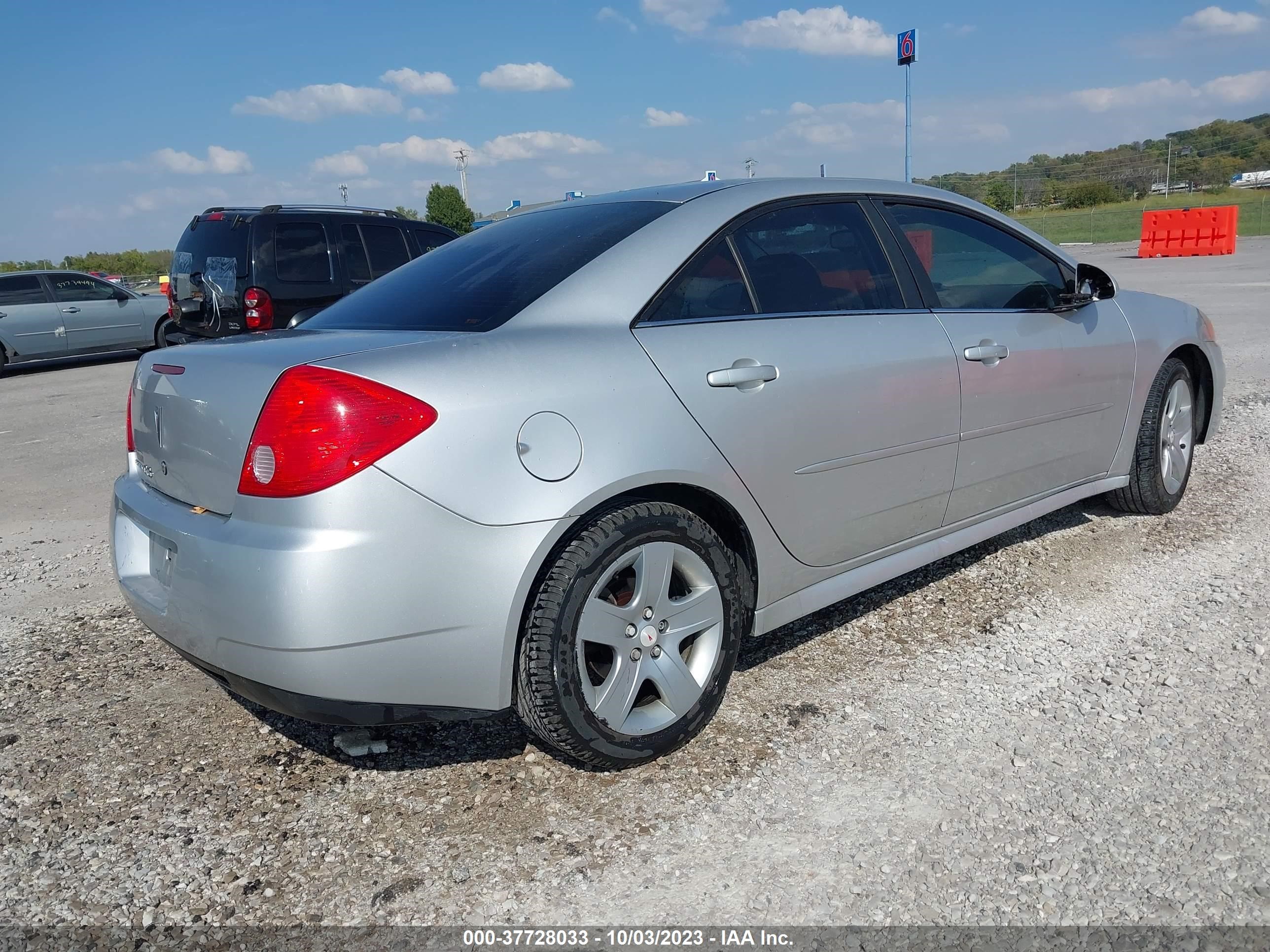 Photo 3 VIN: 1G2ZA5EB8A4165904 - PONTIAC G6 