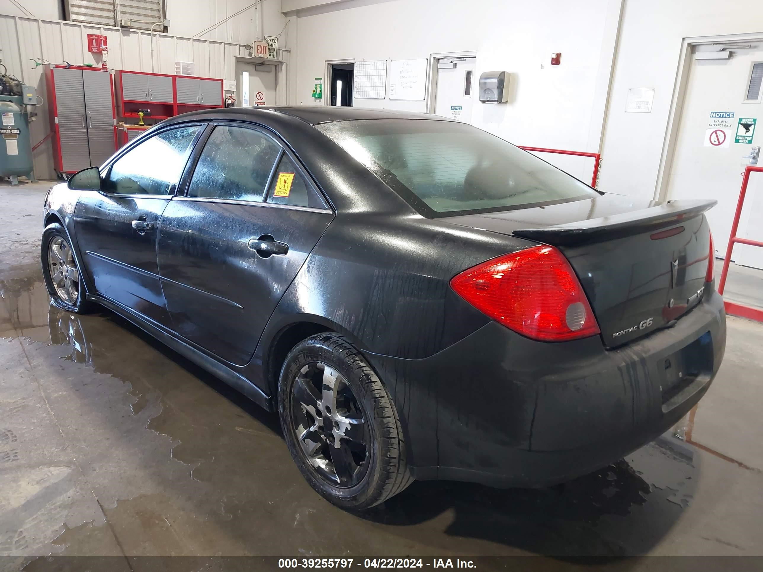 Photo 2 VIN: 1G2ZA5EK3A4163056 - PONTIAC G6 