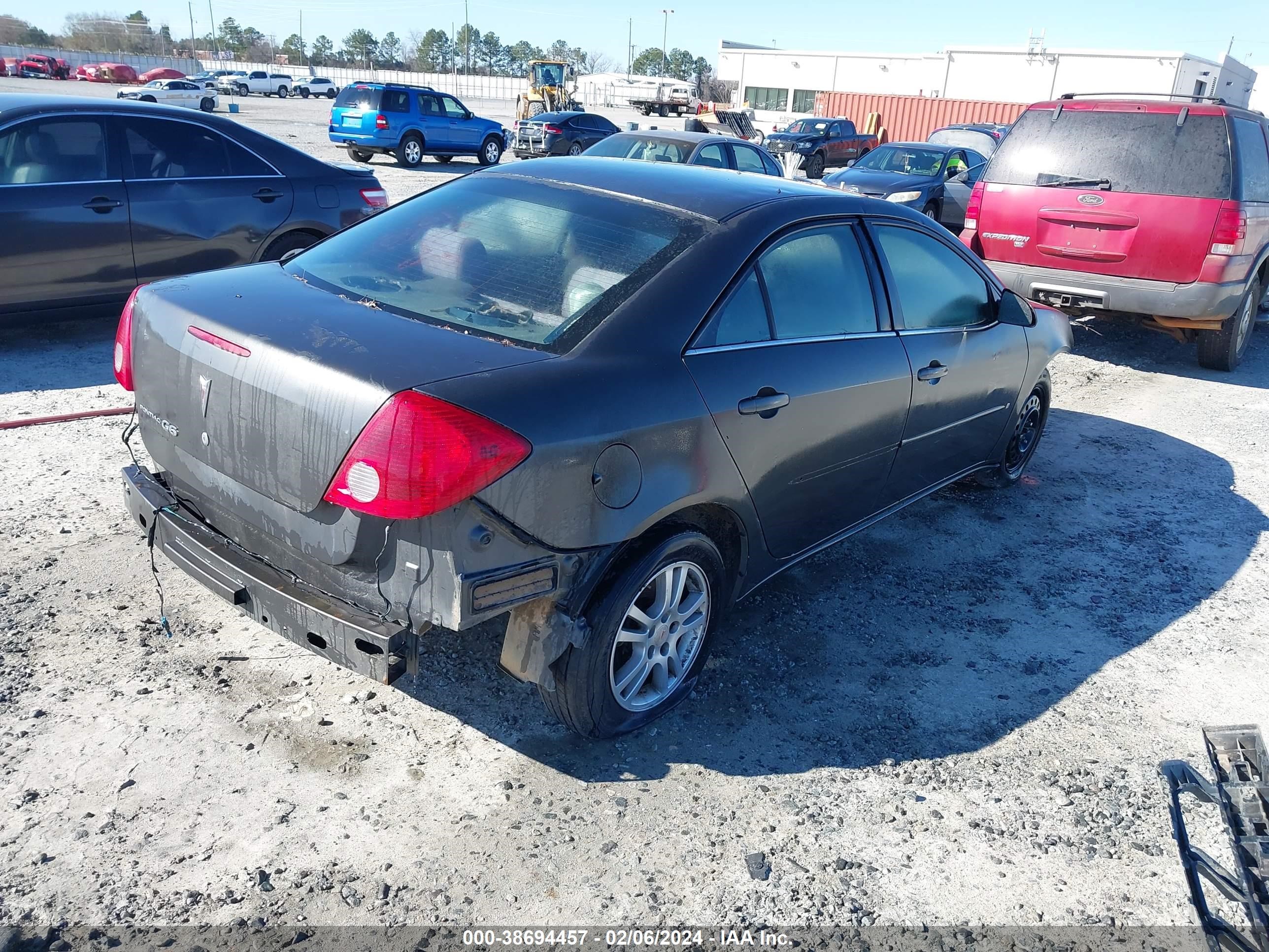 Photo 3 VIN: 1G2ZF55B564270604 - PONTIAC G6 