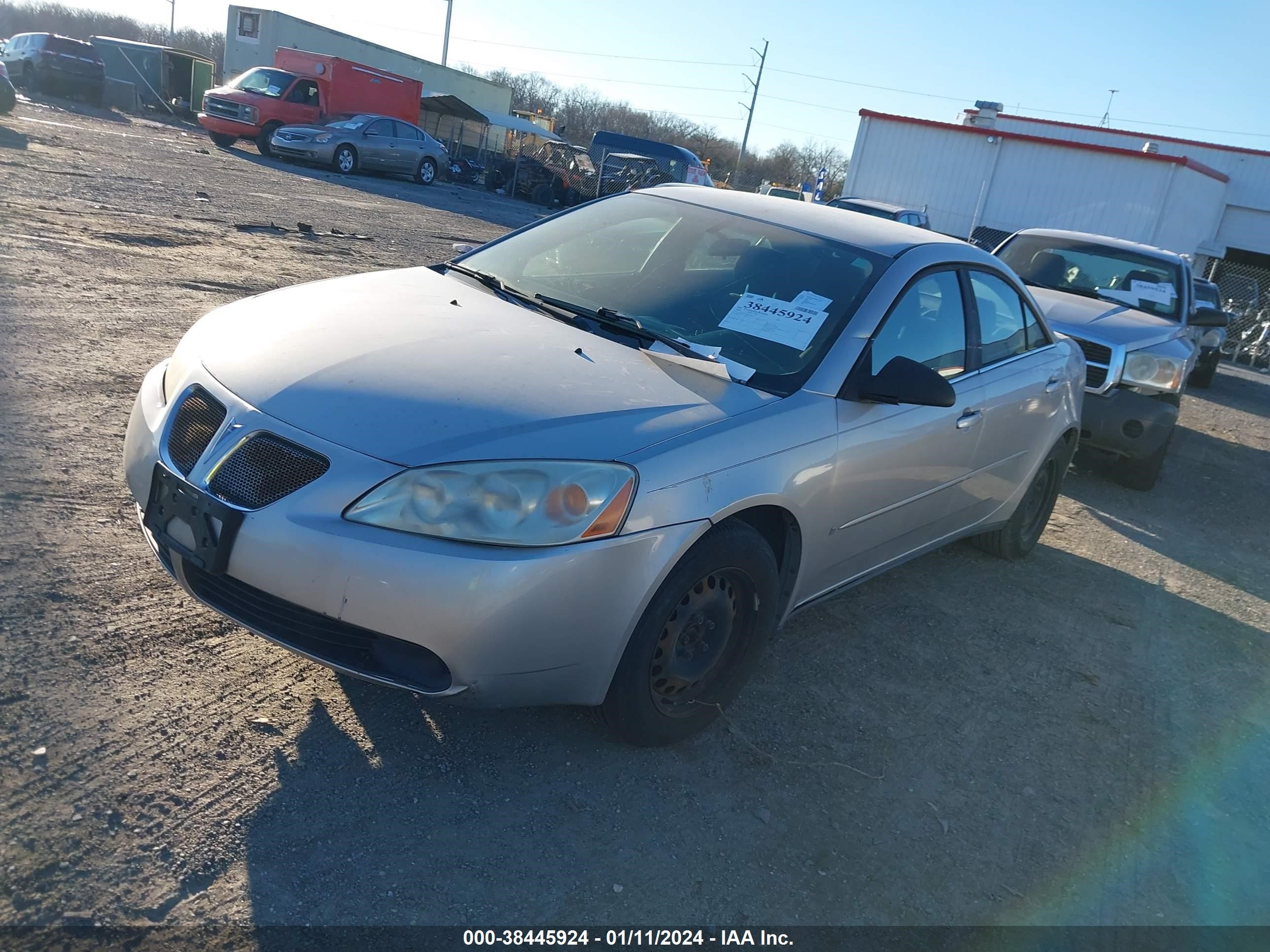 Photo 1 VIN: 1G2ZF55BX64187315 - PONTIAC G6 