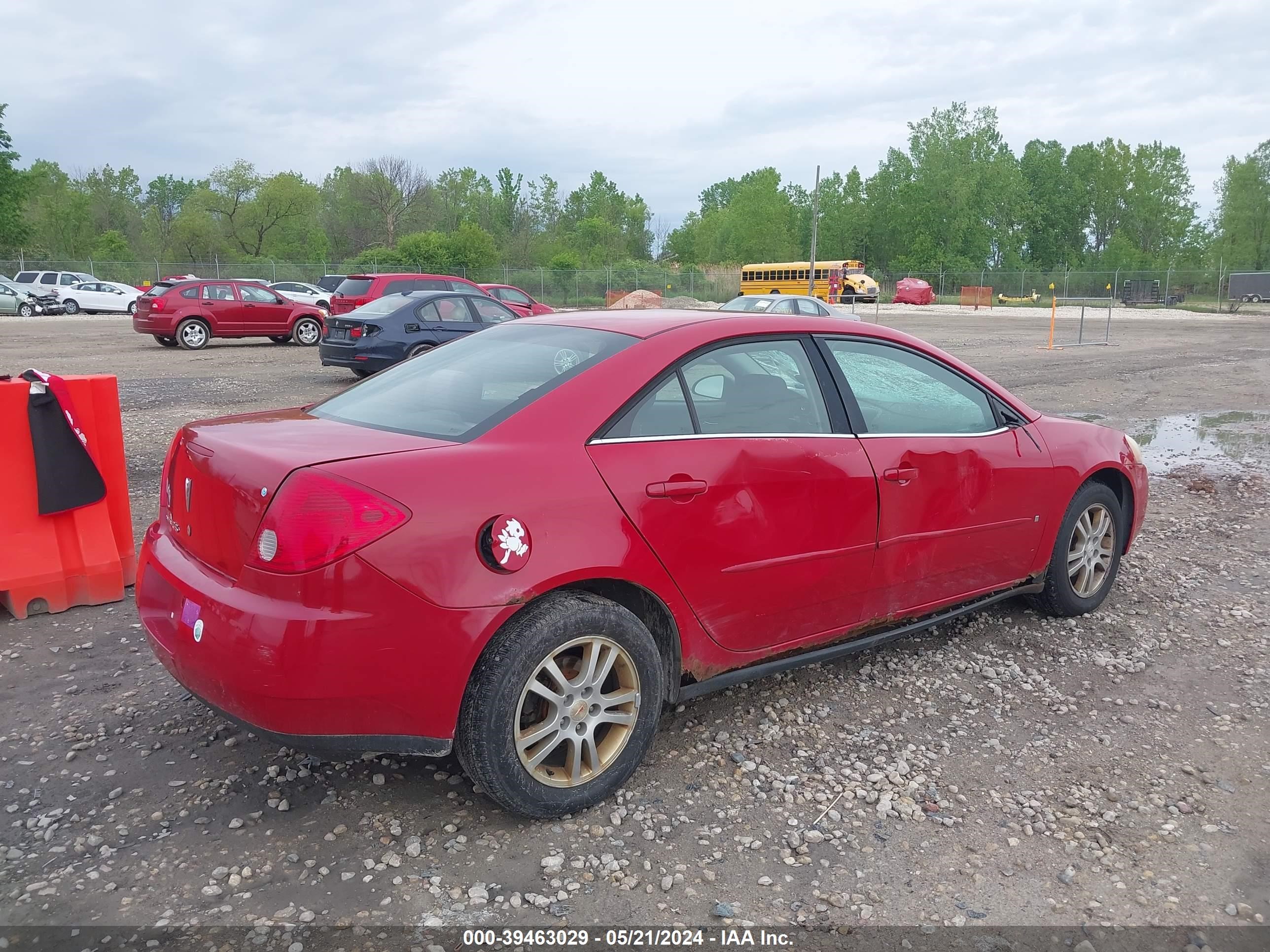 Photo 3 VIN: 1G2ZF55BX64189291 - PONTIAC G6 