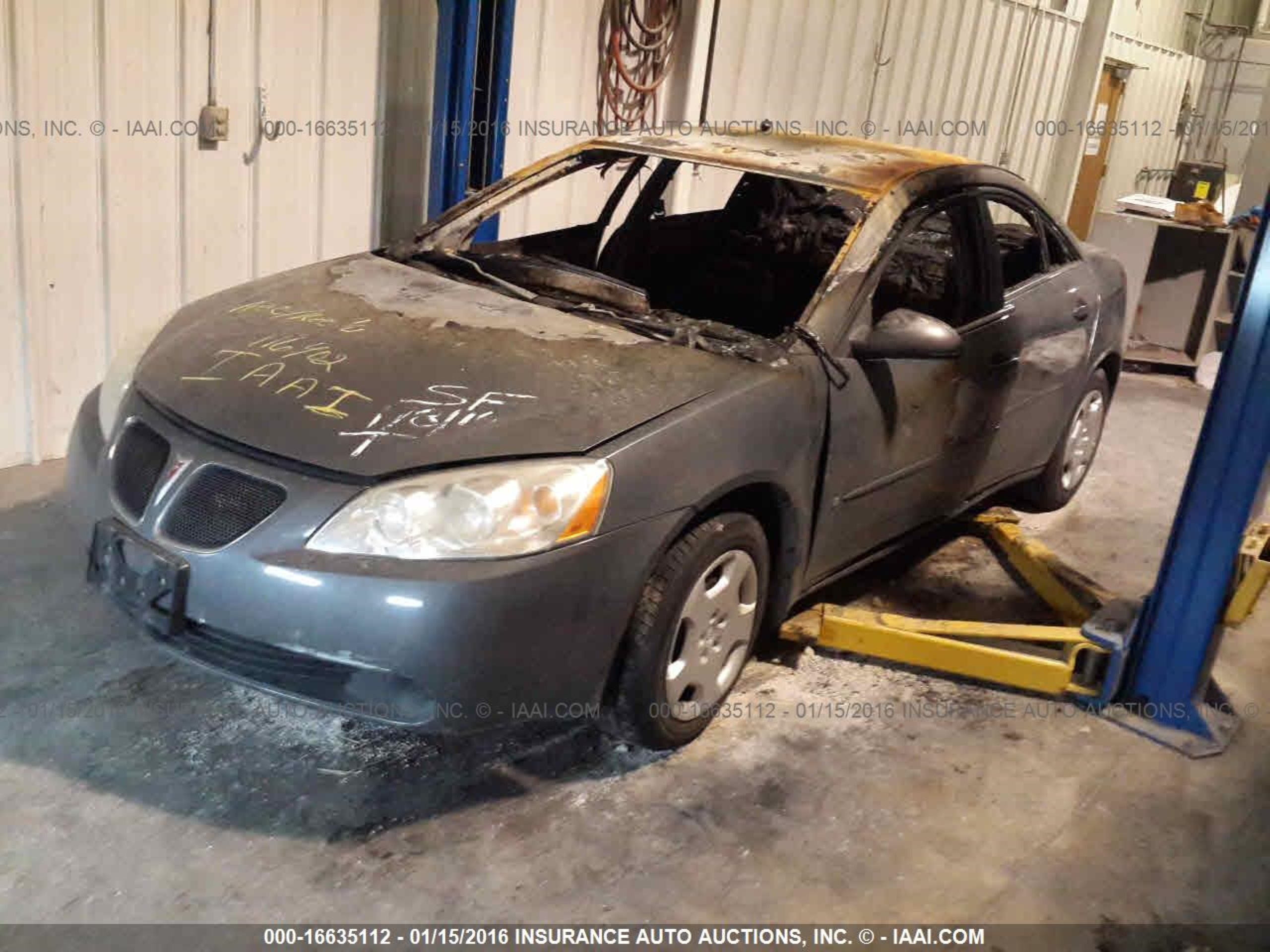 Photo 1 VIN: 1G2ZF57B084116902 - PONTIAC G6 