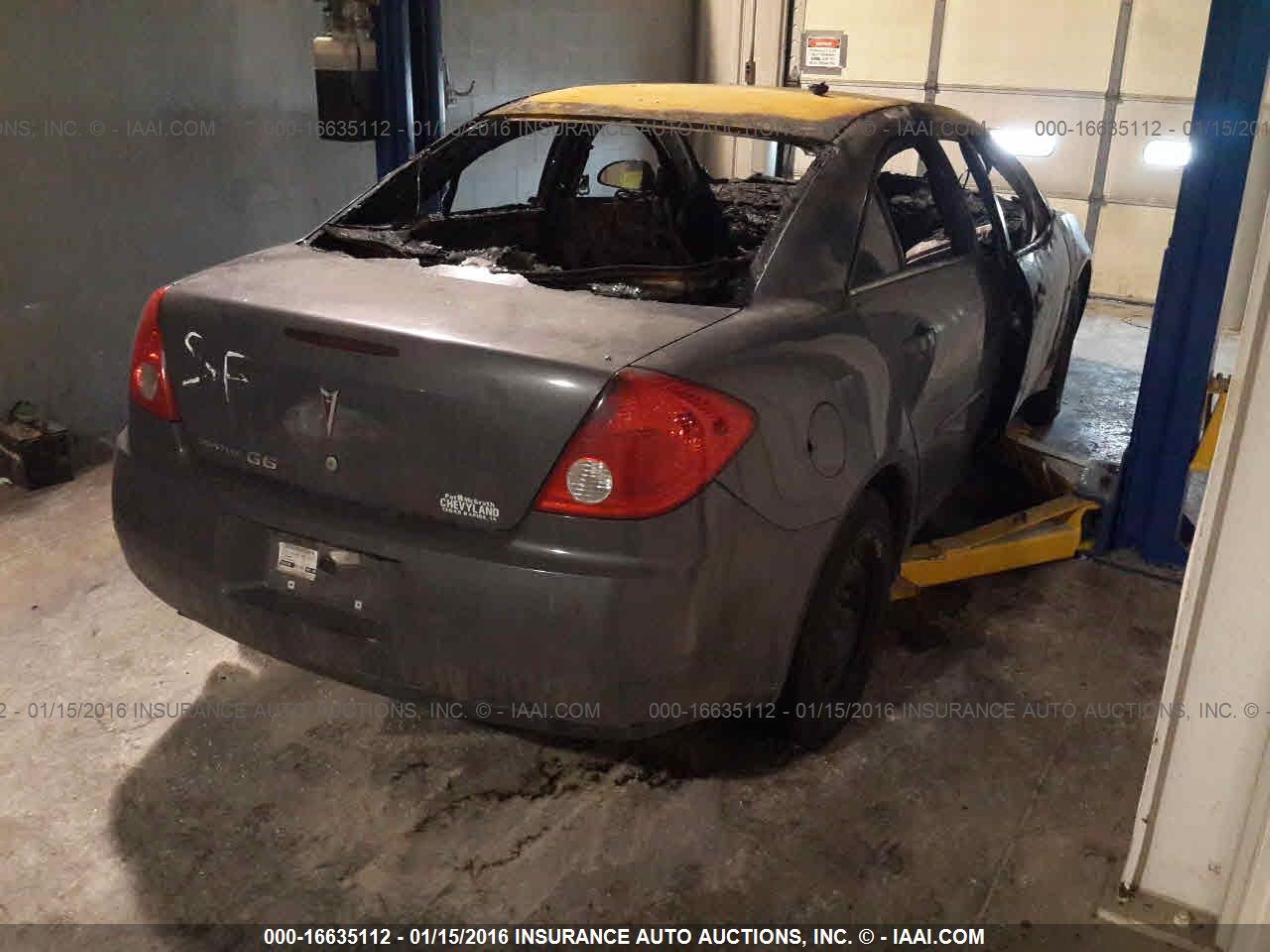 Photo 3 VIN: 1G2ZF57B084116902 - PONTIAC G6 