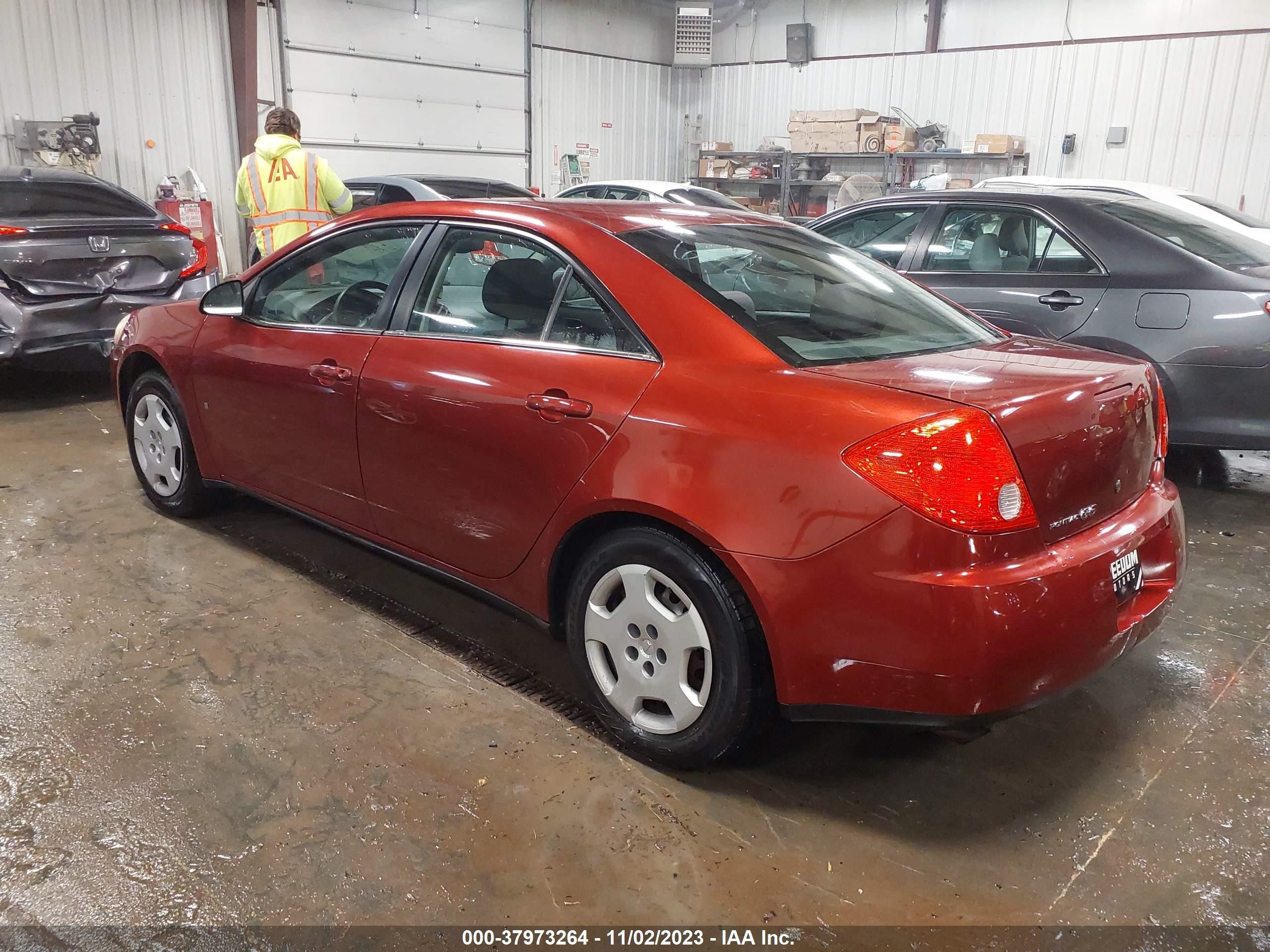 Photo 2 VIN: 1G2ZF57B084164562 - PONTIAC G6 