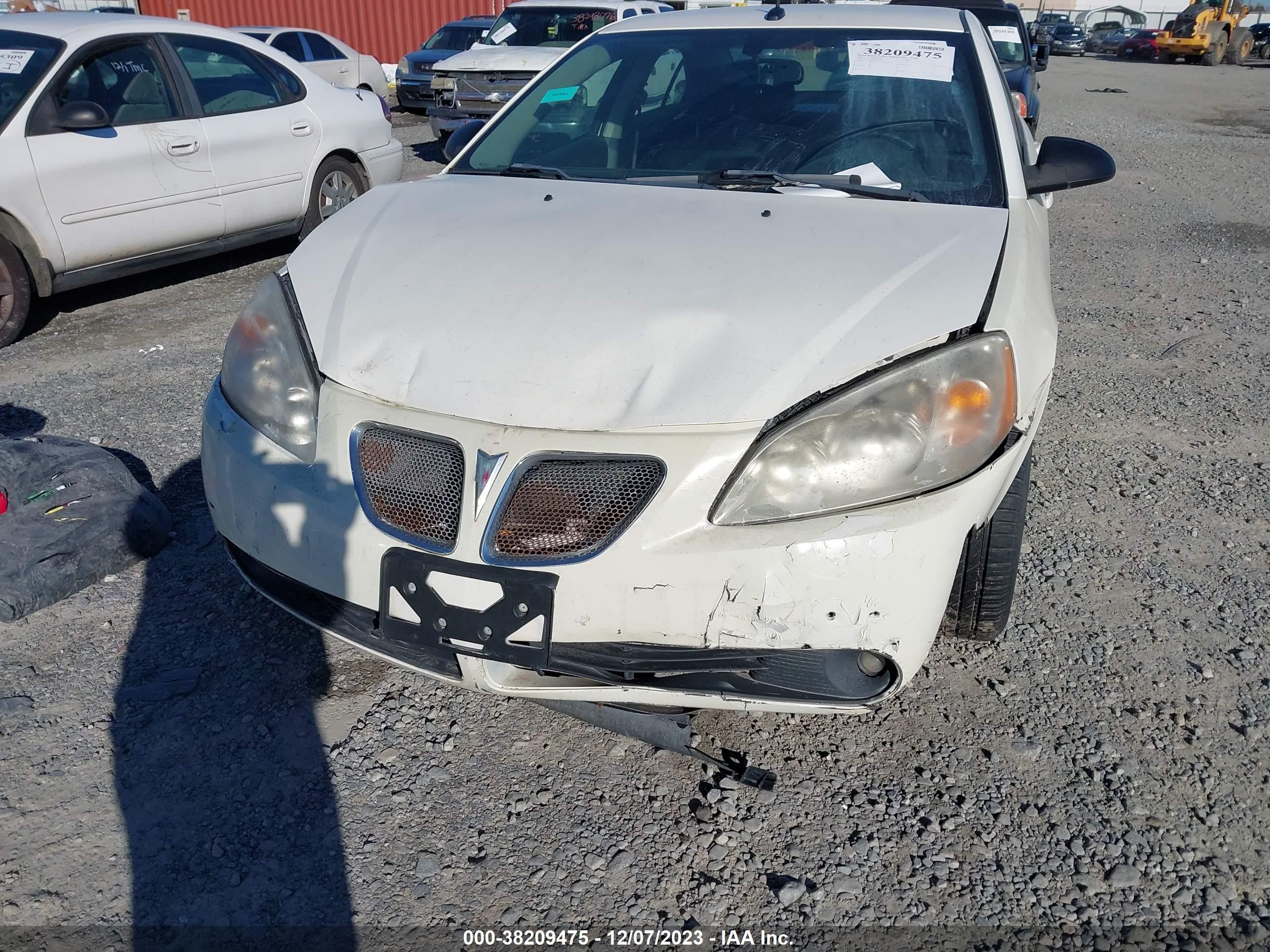 Photo 6 VIN: 1G2ZF57B084243343 - PONTIAC G6 