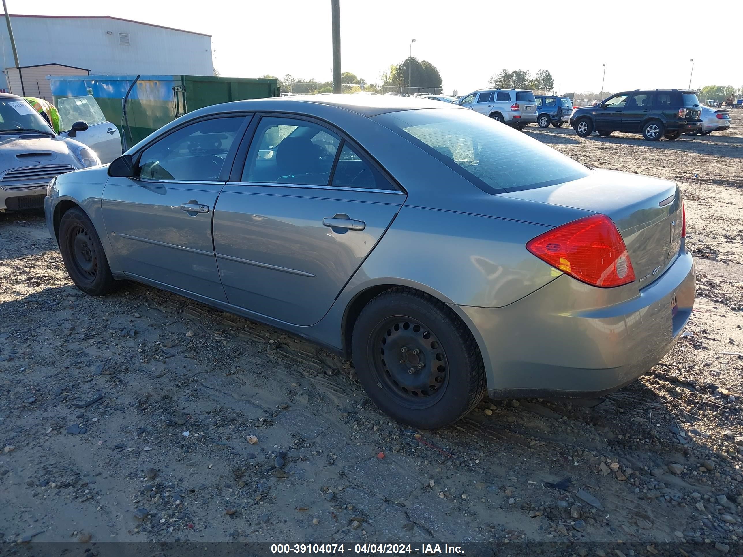 Photo 2 VIN: 1G2ZF57B084270199 - PONTIAC G6 