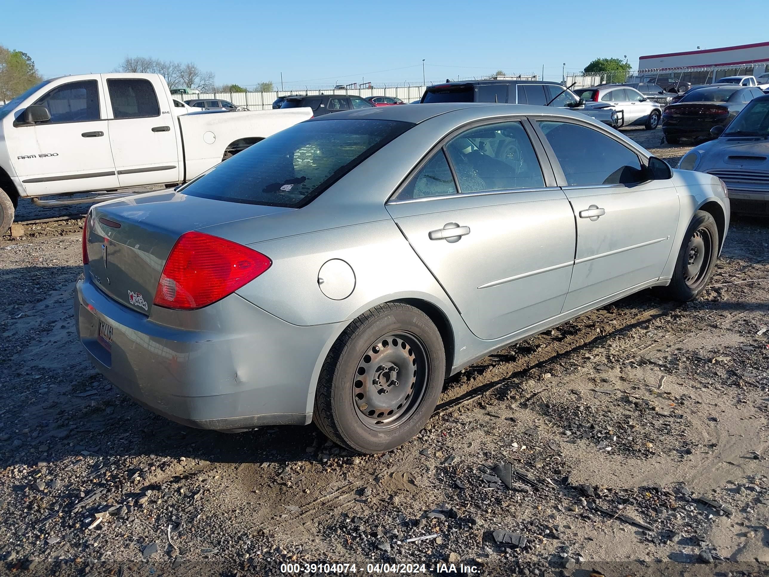 Photo 3 VIN: 1G2ZF57B084270199 - PONTIAC G6 