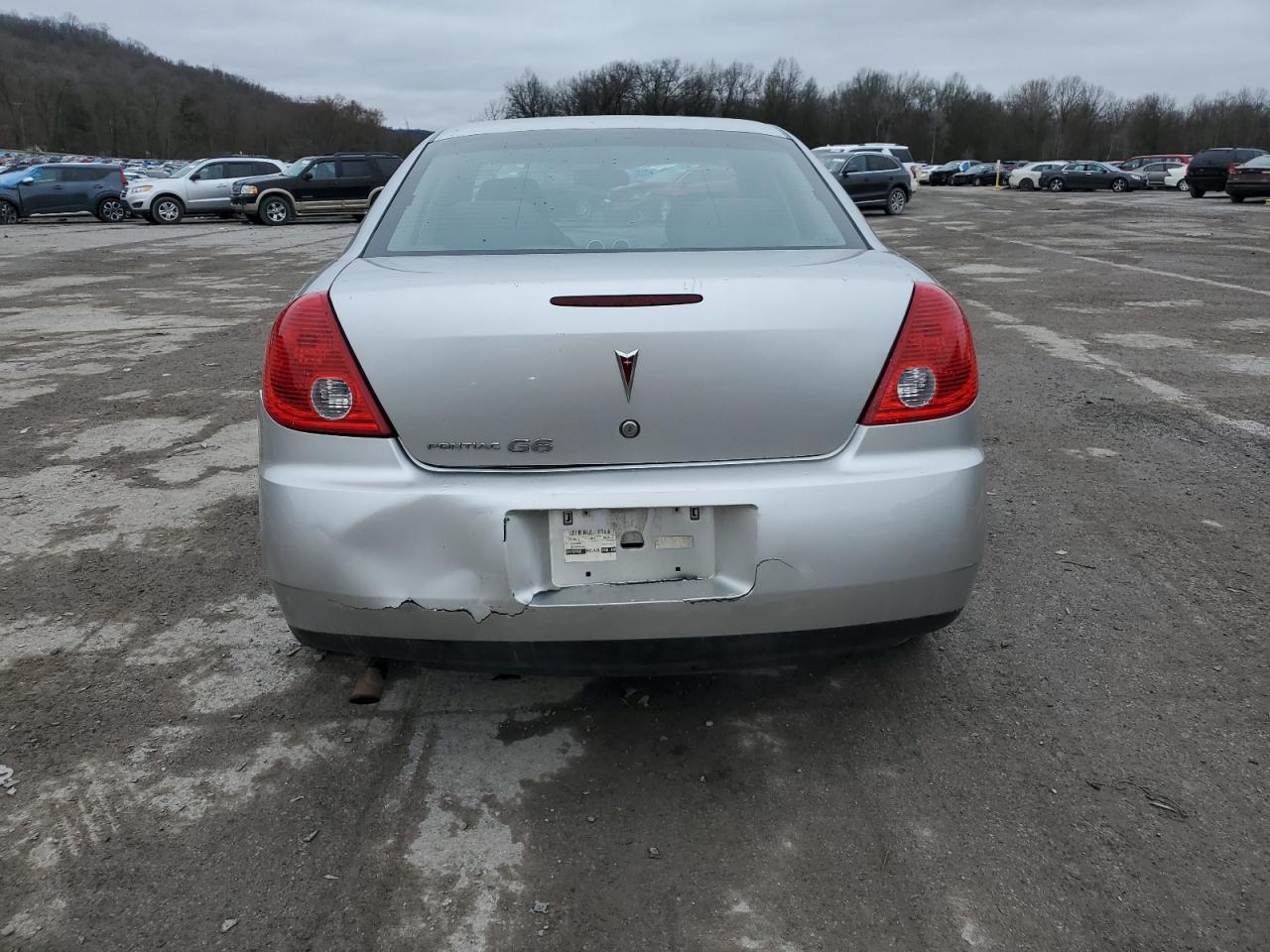 Photo 5 VIN: 1G2ZF57B384189889 - PONTIAC G6 