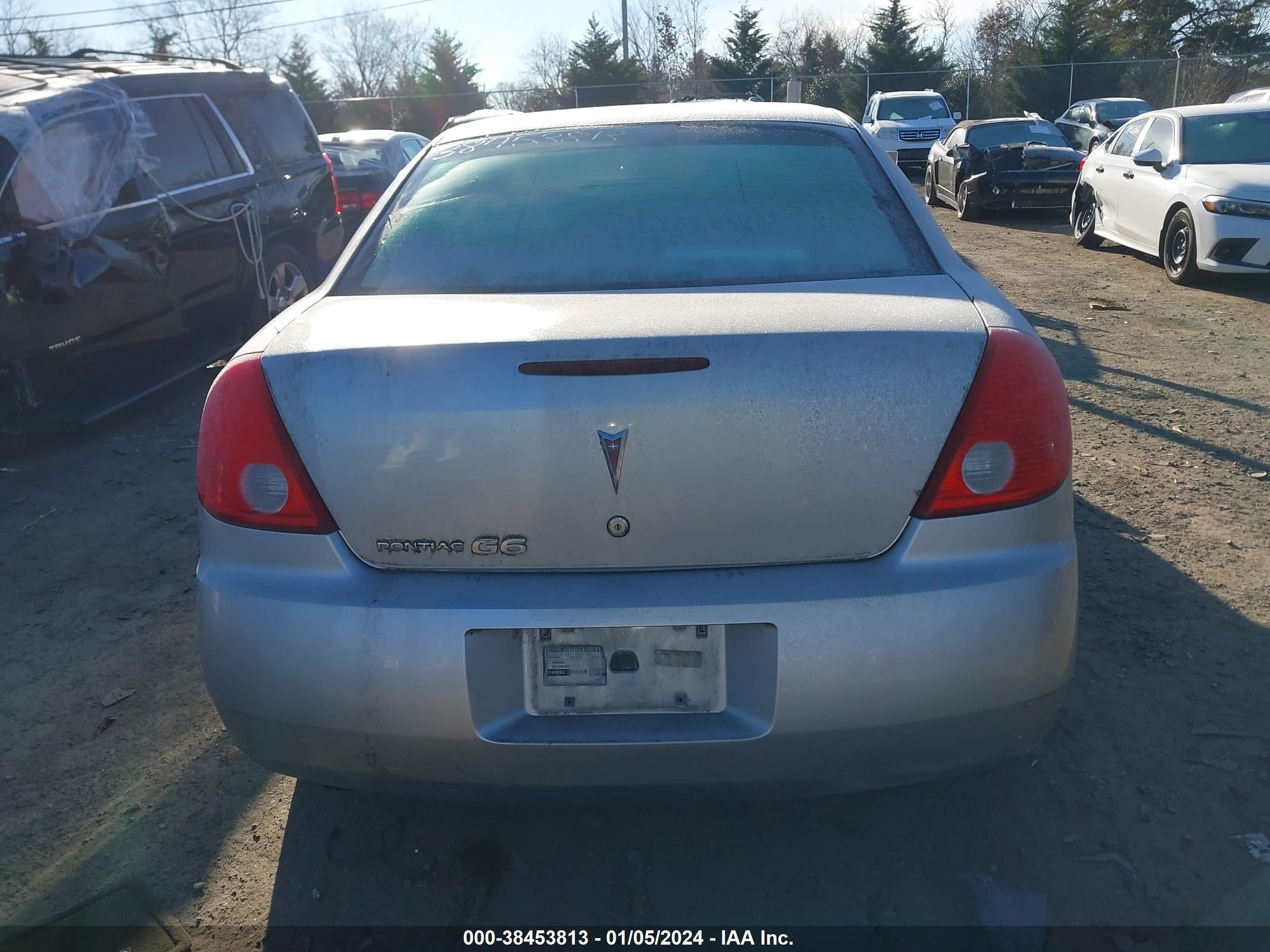 Photo 15 VIN: 1G2ZF57B484173412 - PONTIAC G6 