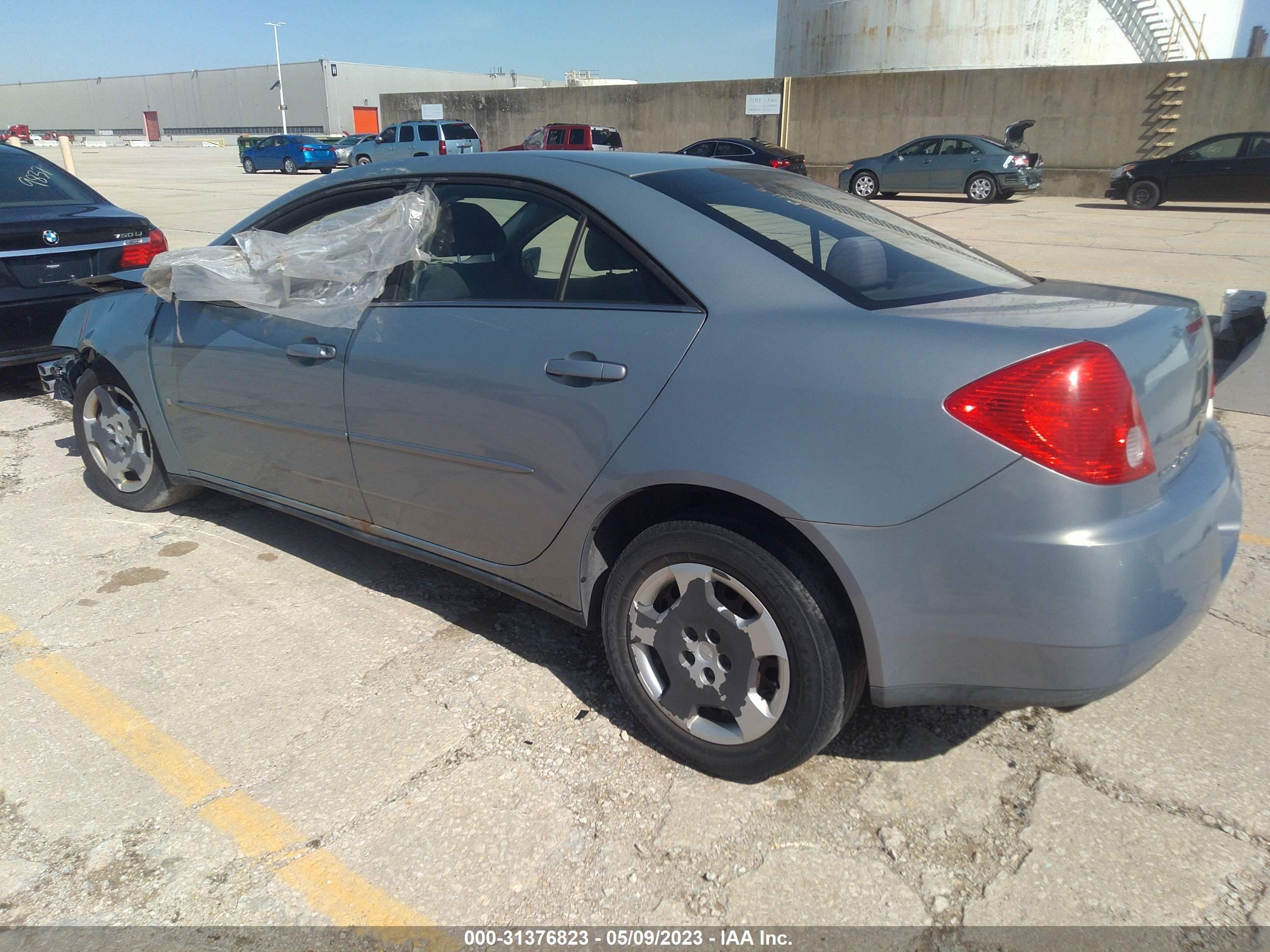 Photo 3 VIN: 1G2ZF57B584112960 - PONTIAC G6 