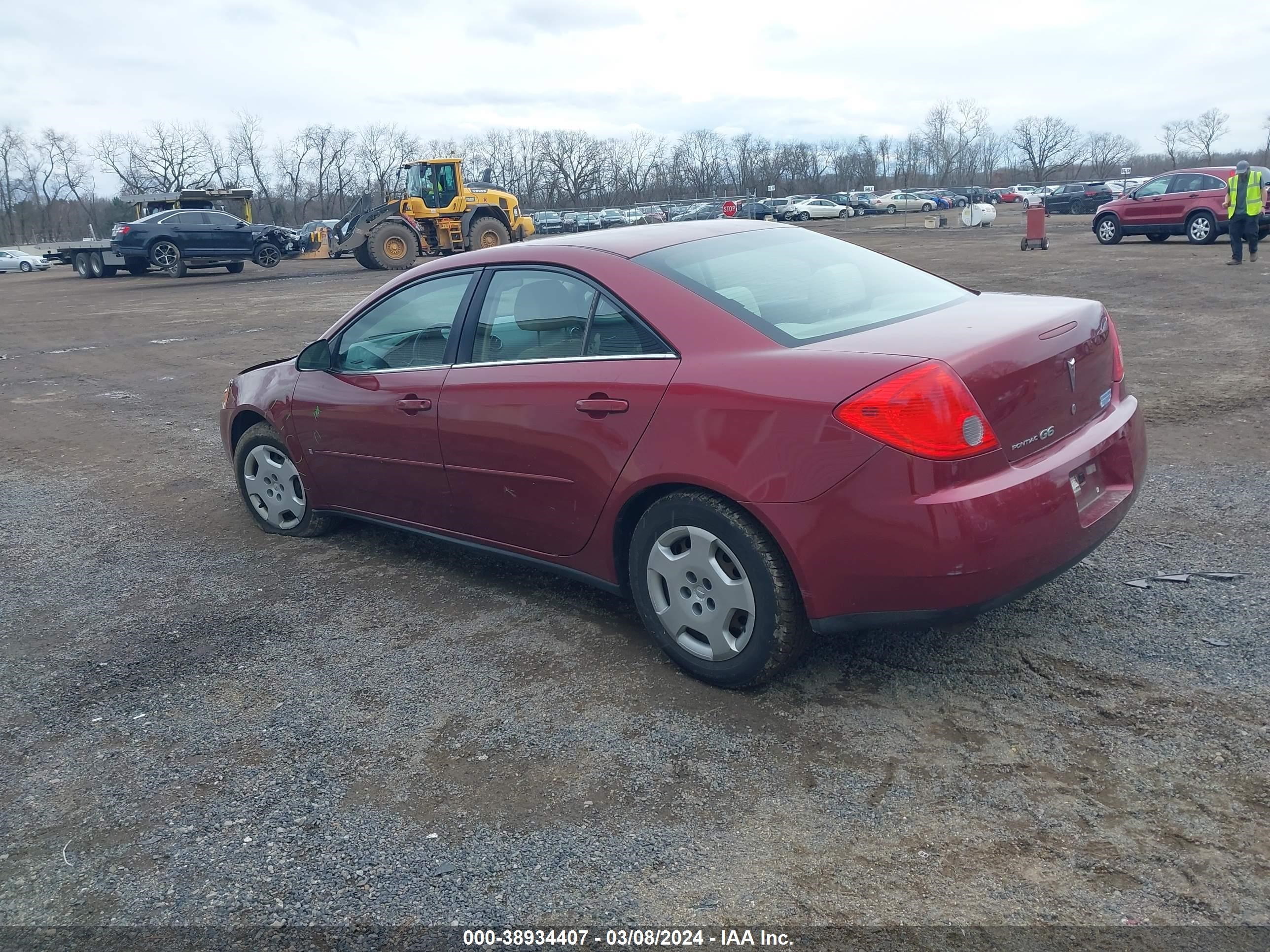 Photo 2 VIN: 1G2ZF57B684174528 - PONTIAC G6 