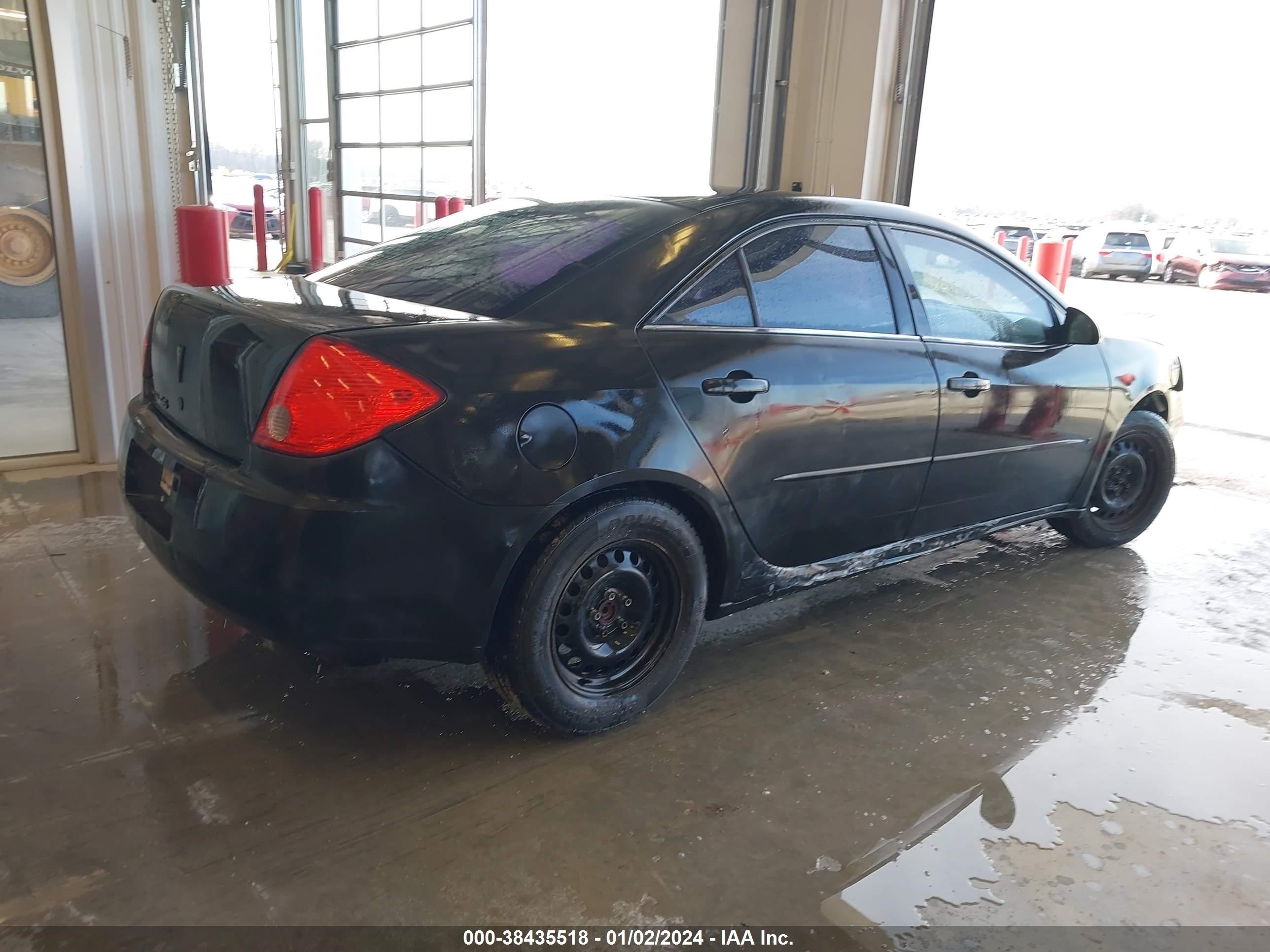 Photo 3 VIN: 1G2ZF57B784169824 - PONTIAC G6 