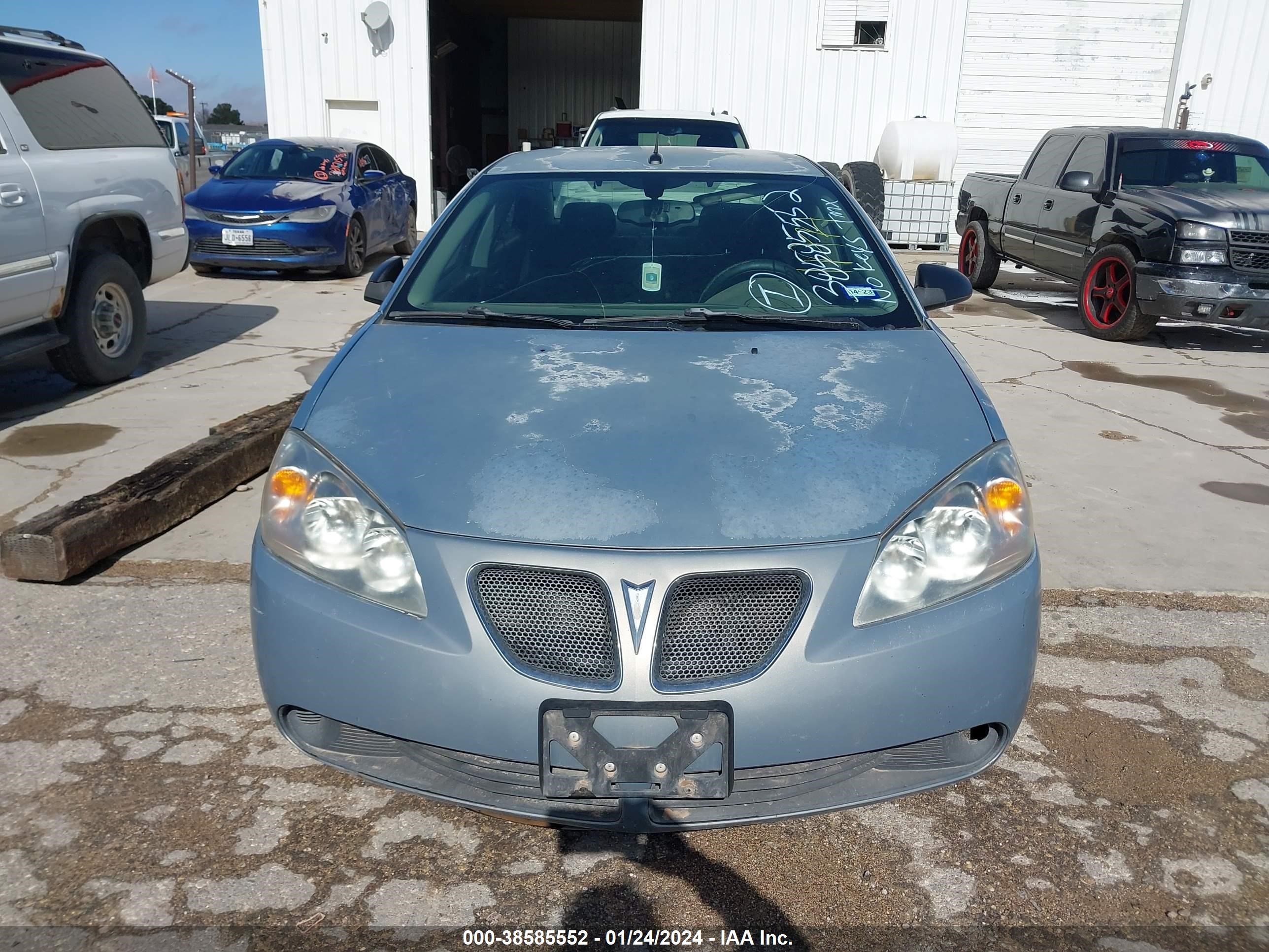 Photo 9 VIN: 1G2ZF57B884151896 - PONTIAC G6 