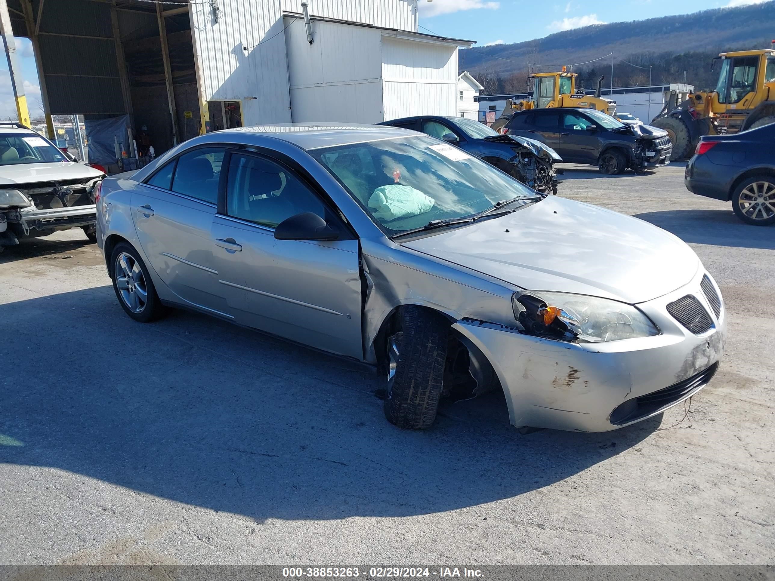 Photo 0 VIN: 1G2ZF58B274267379 - PONTIAC G6 