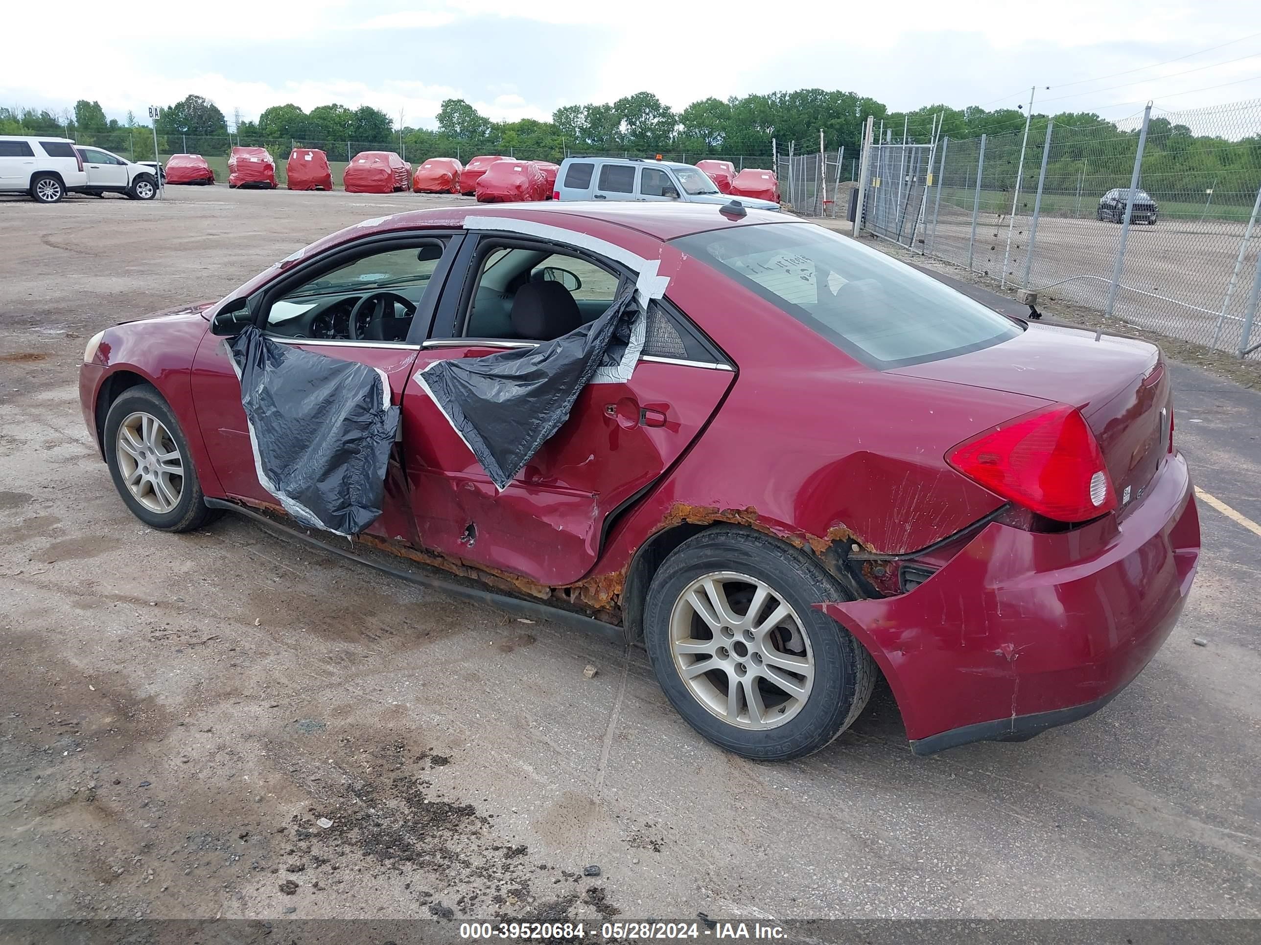 Photo 2 VIN: 1G2ZG528254170514 - PONTIAC G6 