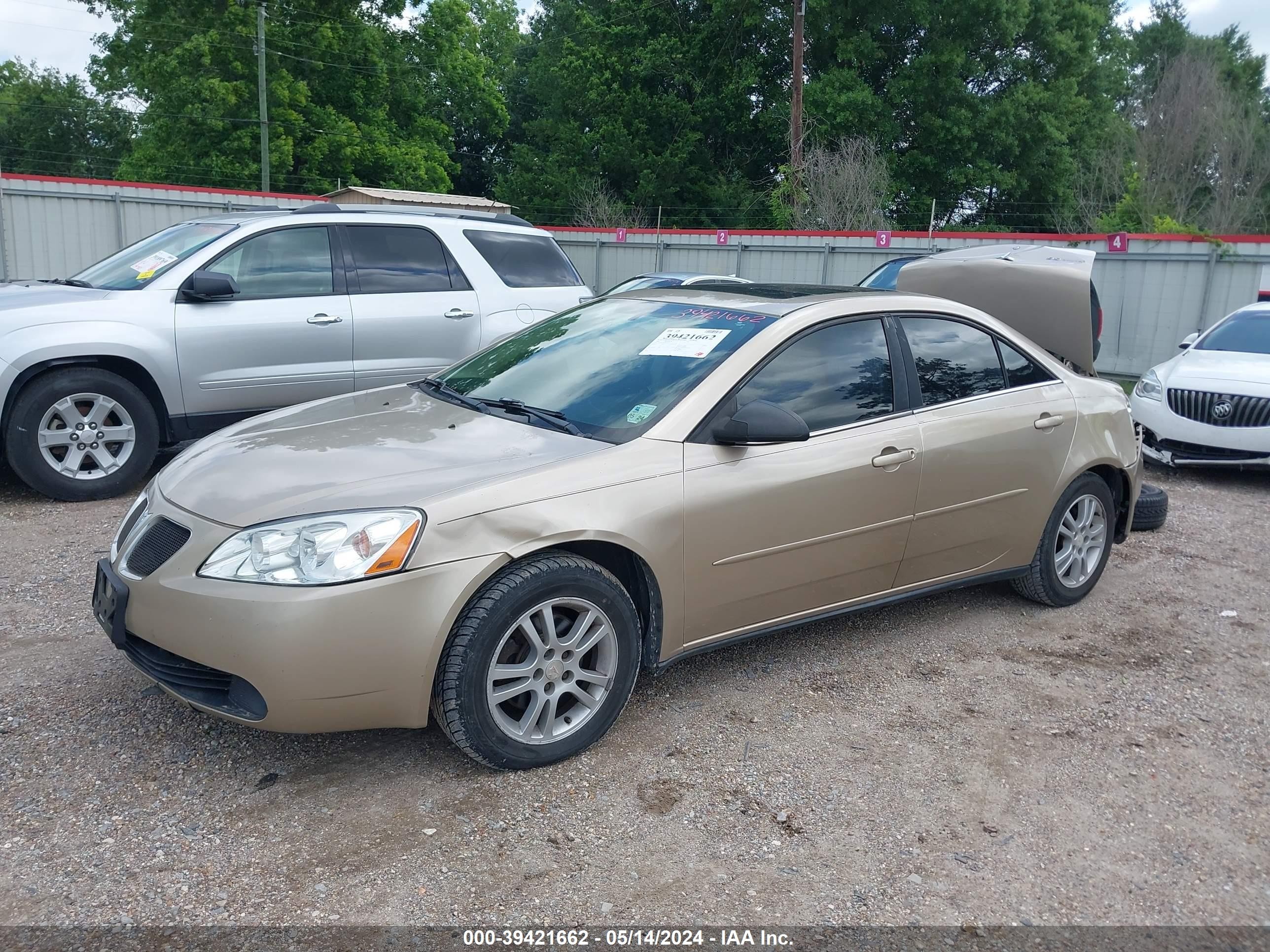 Photo 1 VIN: 1G2ZG528354141331 - PONTIAC G6 