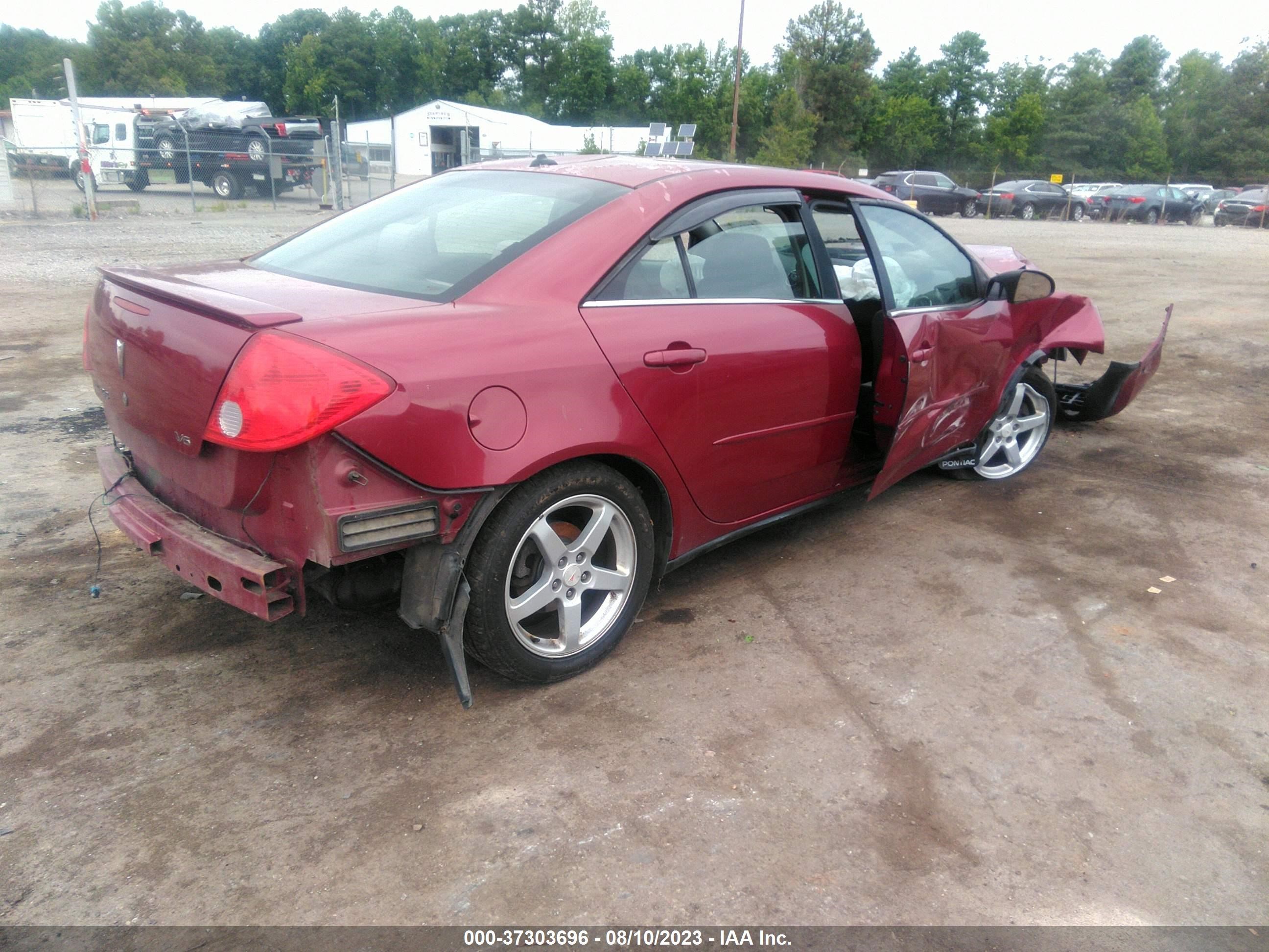 Photo 3 VIN: 1G2ZG528654171858 - PONTIAC G6 