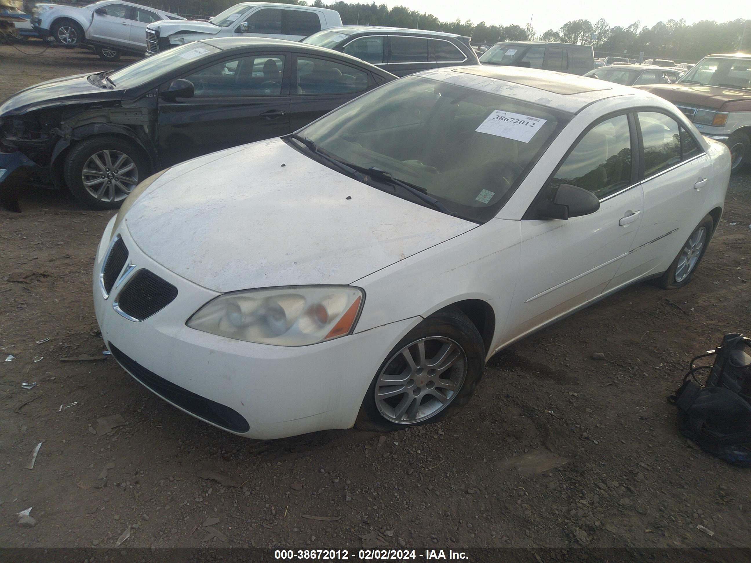 Photo 1 VIN: 1G2ZG528954143827 - PONTIAC G6 